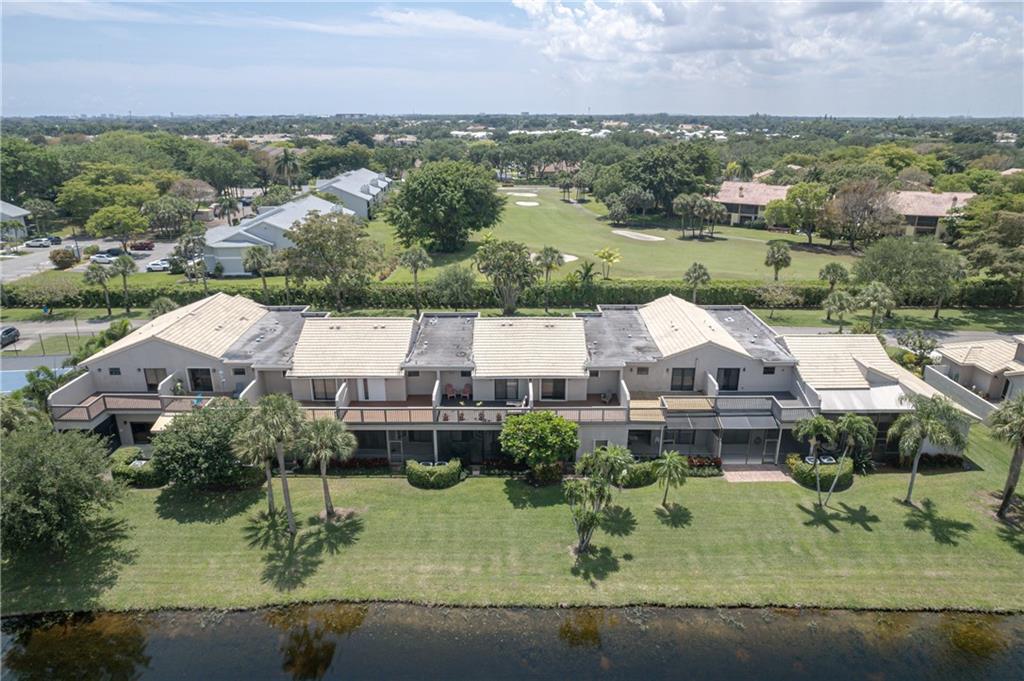 MONTEREY LAKE - Residential