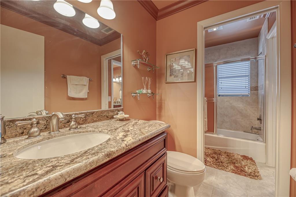 MONTEREY LAKE - Residential