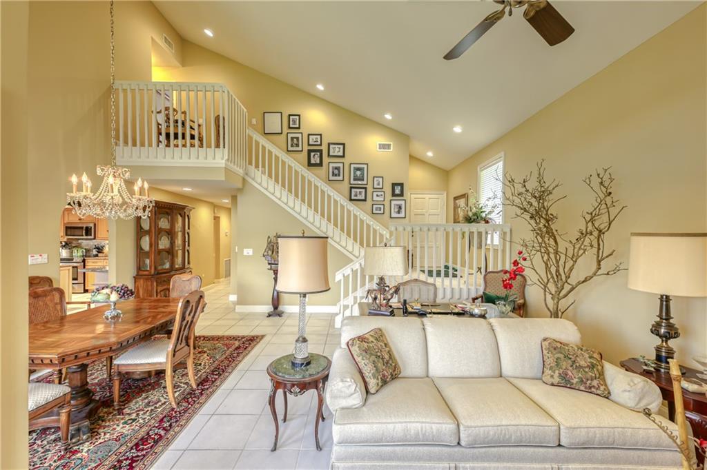 MONTEREY LAKE - Residential