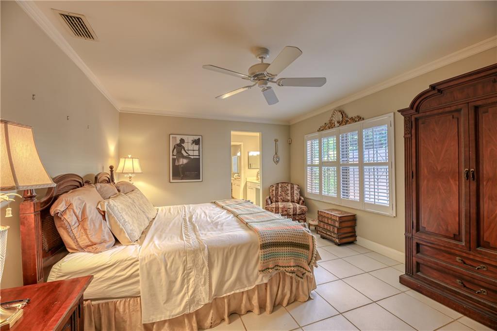 MONTEREY LAKE - Residential