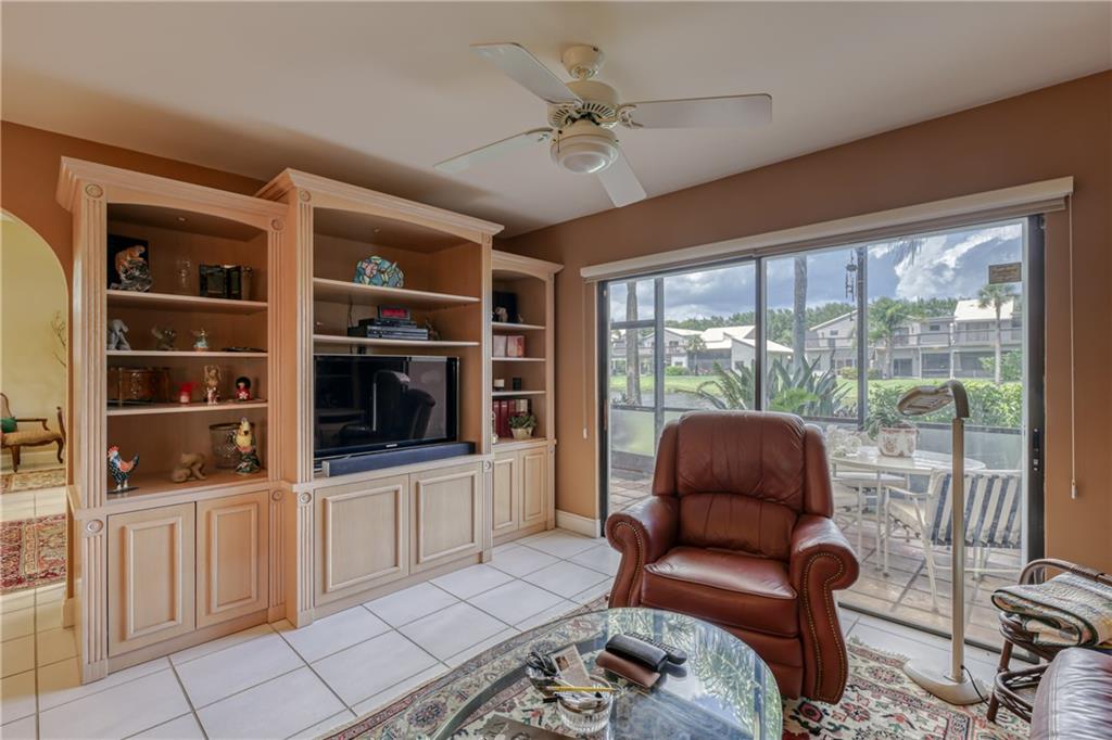 MONTEREY LAKE - Residential