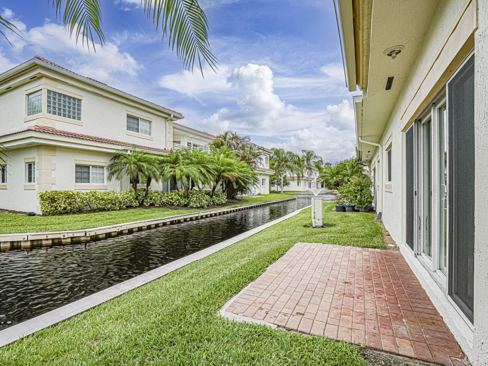 FOUNTAINHEAD GARDEN VILLAS & PENTHOUSES PHASE TWO - Residential
