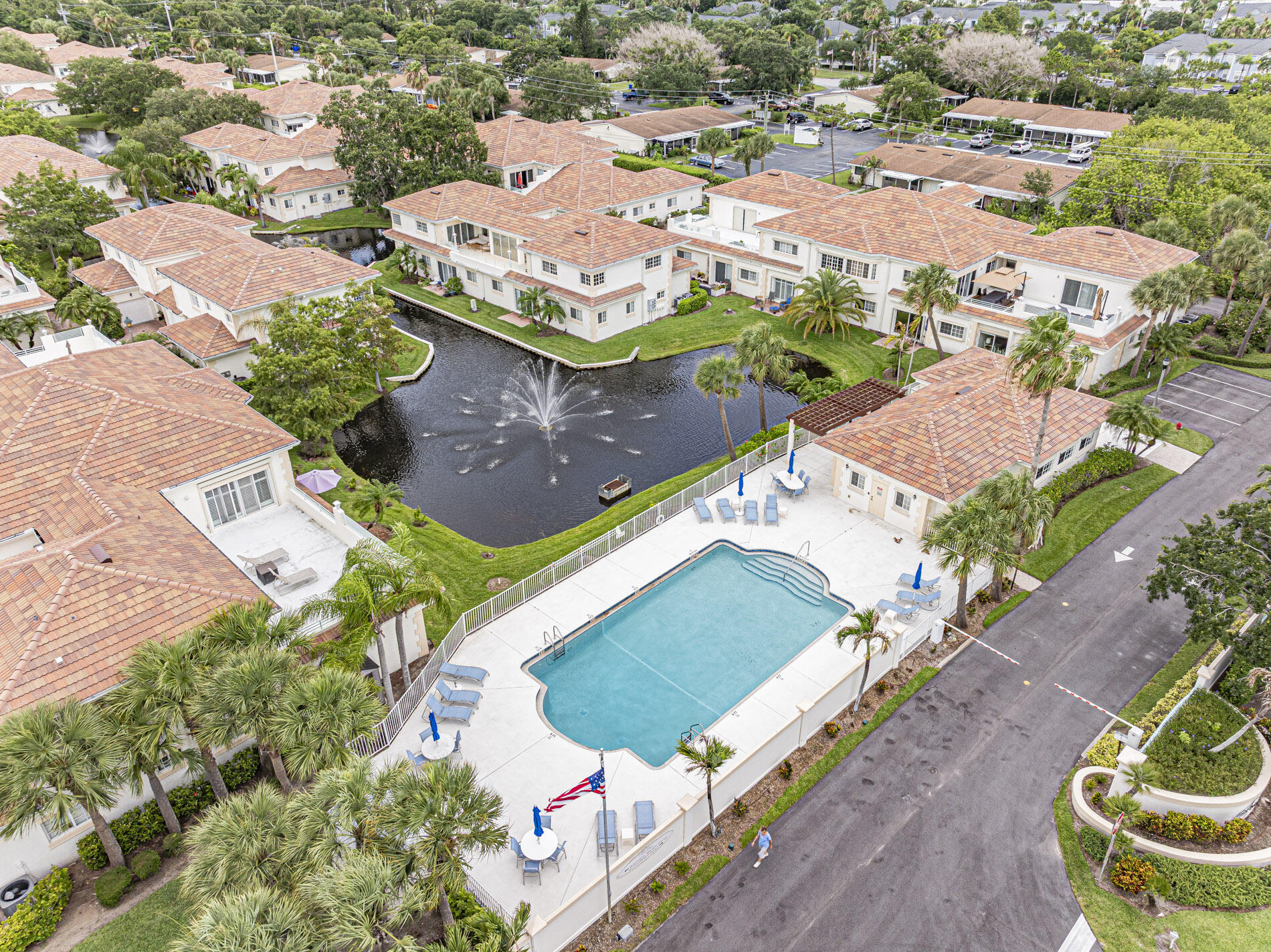 FOUNTAINHEAD GARDEN VILLAS & PENTHOUSES PHASE TWO - Residential