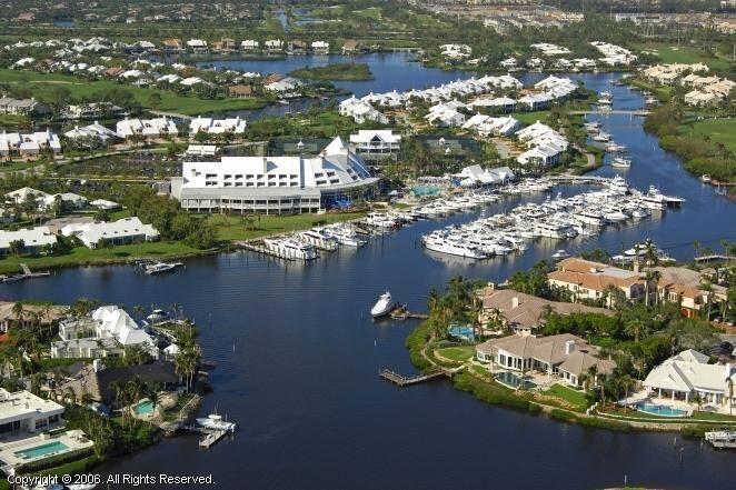 ADMIRALS COVE - Residential