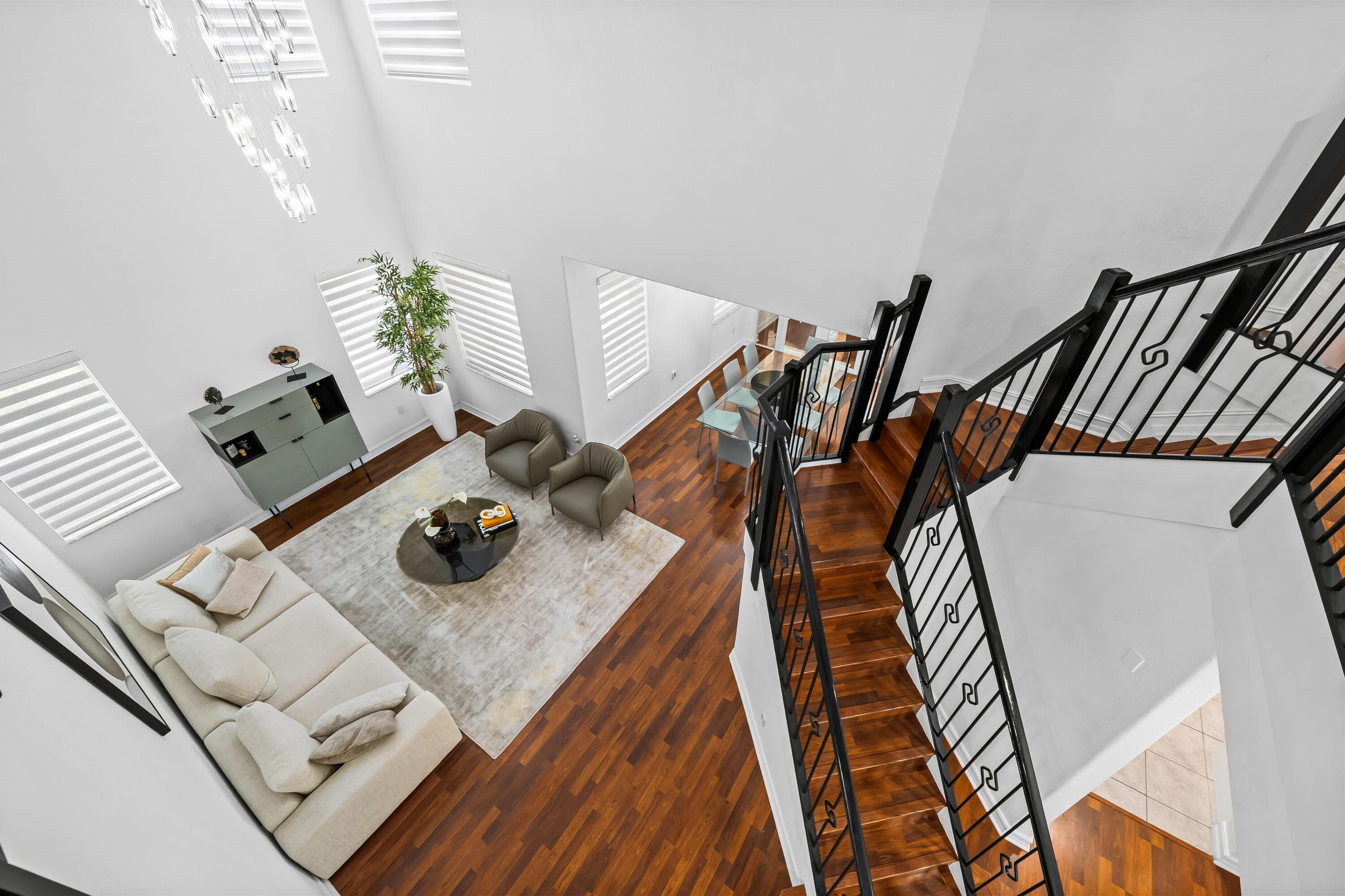 ISLANDS AT DORAL NORTHWEST - Residential