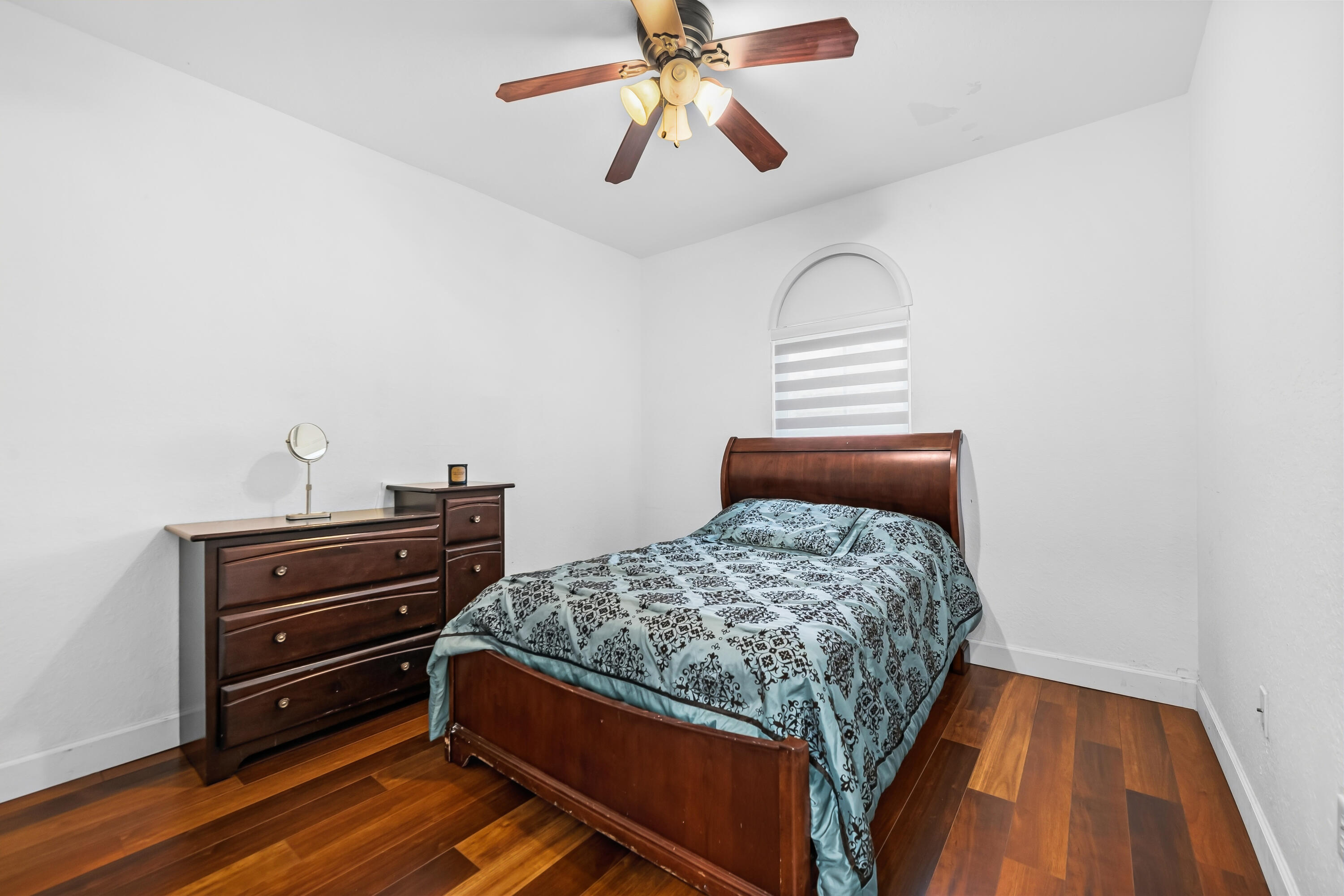 ISLANDS AT DORAL NORTHWEST - Residential