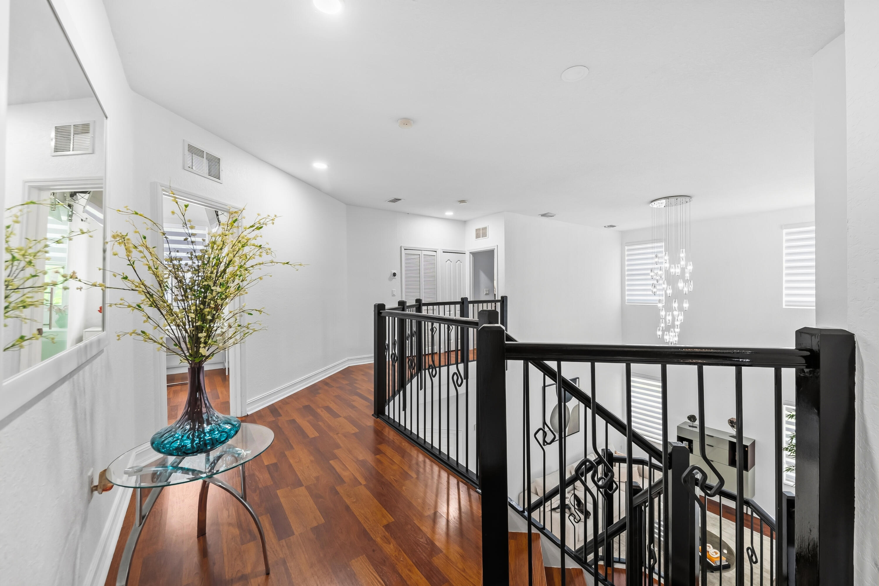 ISLANDS AT DORAL NORTHWEST - Residential