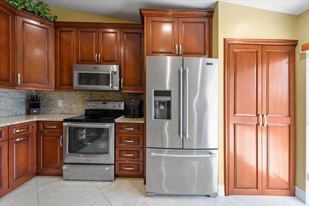 PINE RIDGE NORTH II CONDO - Residential