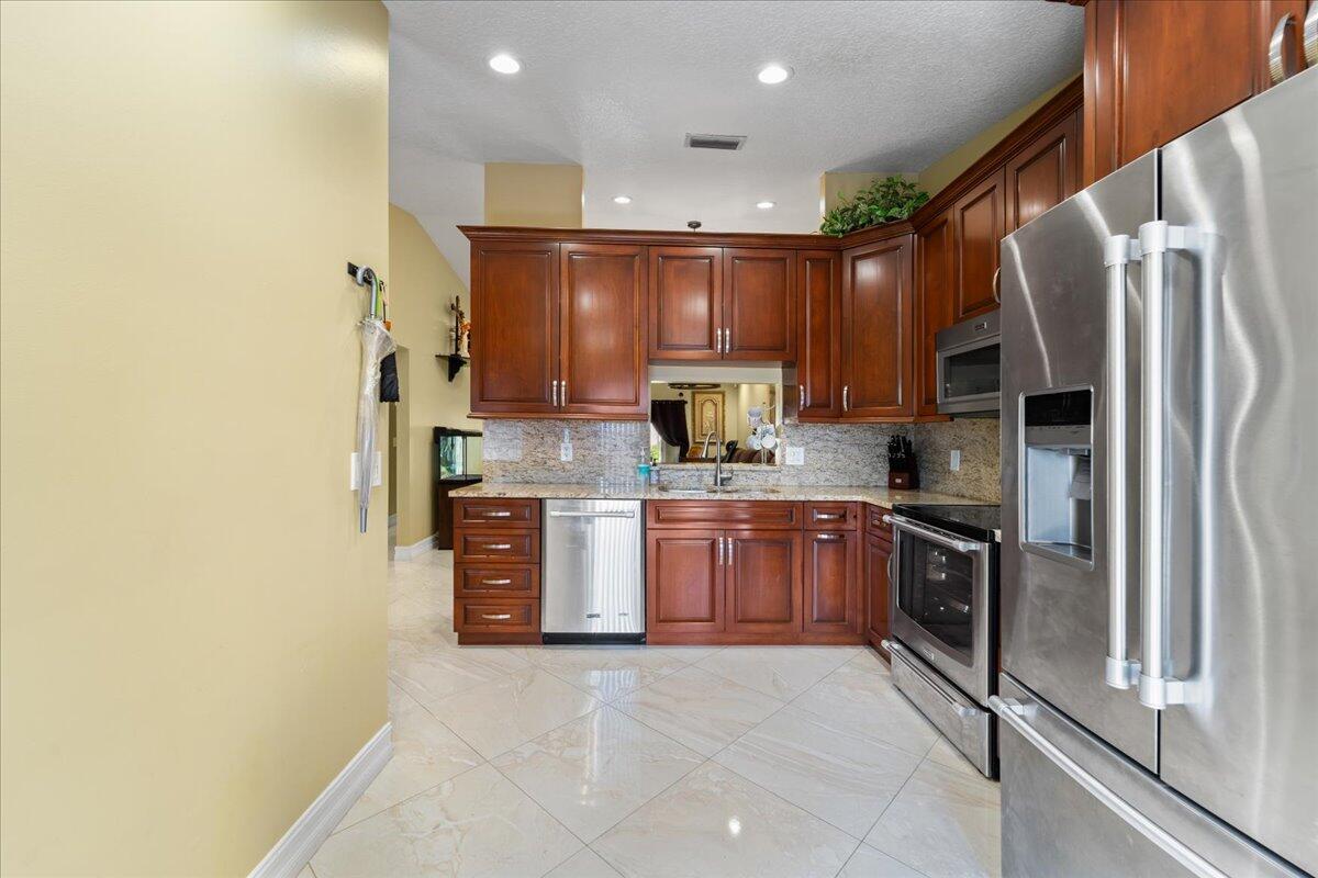 PINE RIDGE NORTH II CONDO - Residential