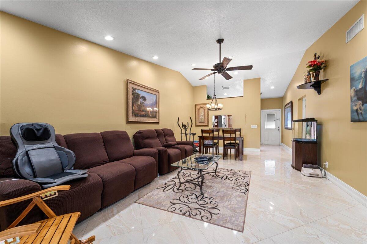 PINE RIDGE NORTH II CONDO - Residential