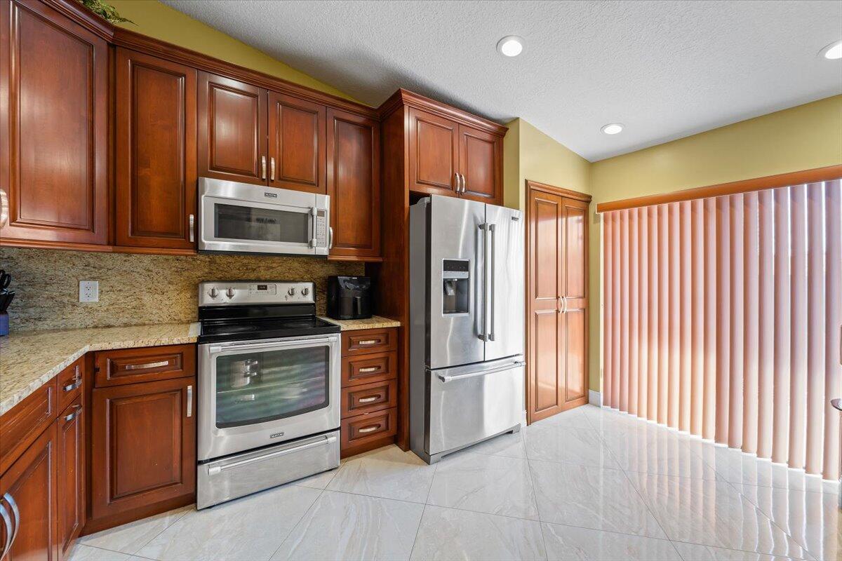 PINE RIDGE NORTH II CONDO - Residential