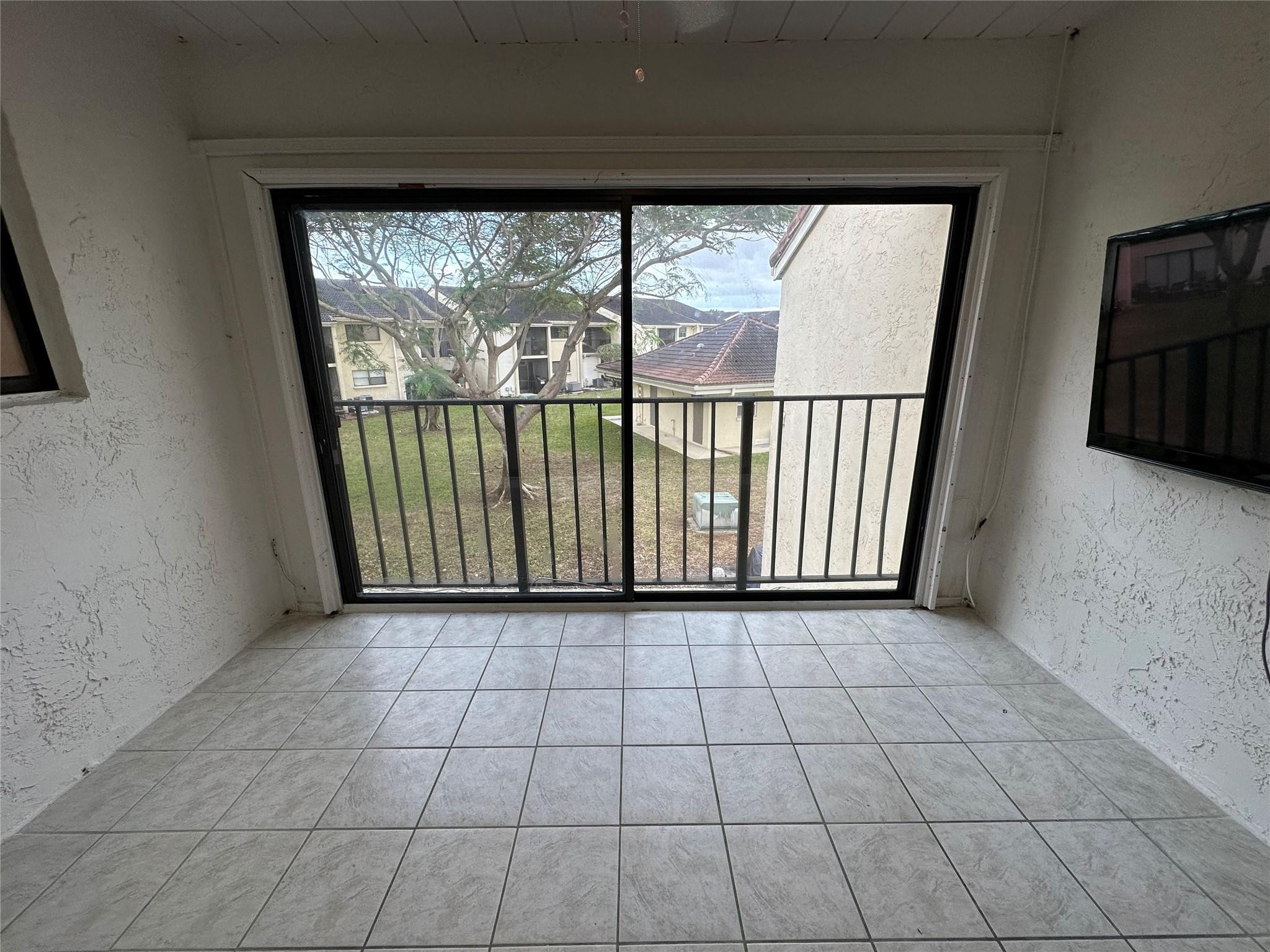 VALLHALA VILLAGE CONDO - Residential