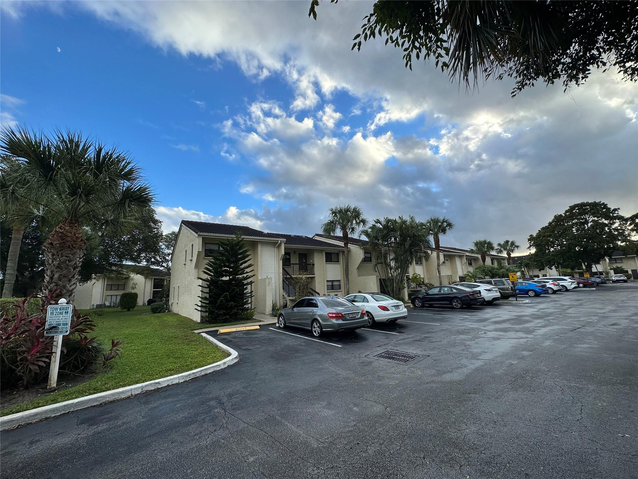 VALLHALA VILLAGE CONDO - Residential