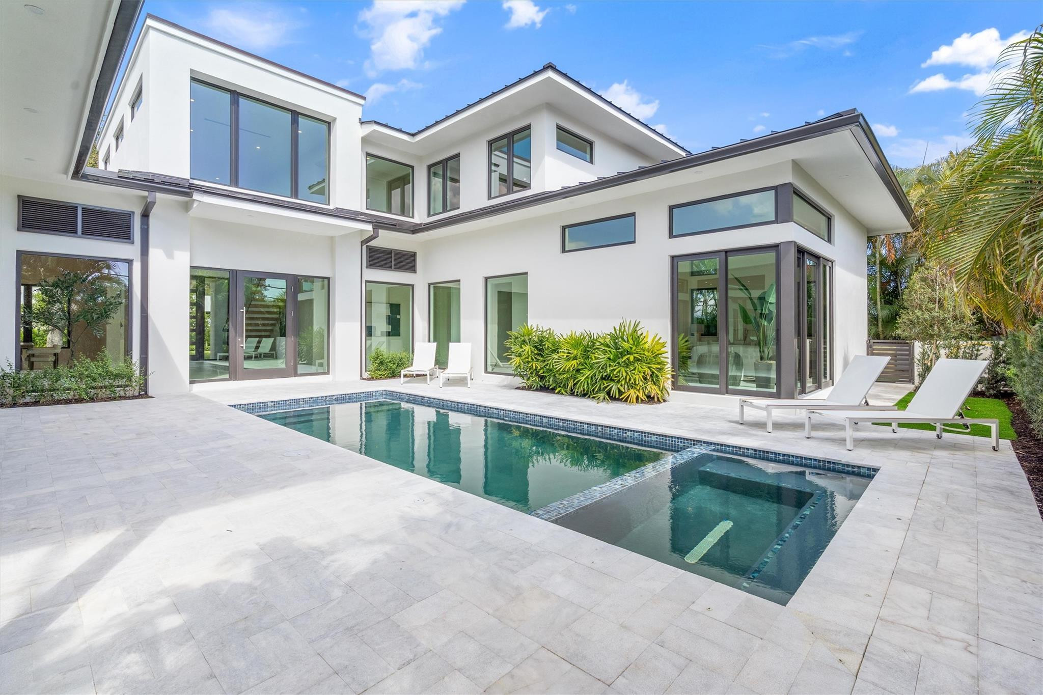 Coral Ridge - Residential
