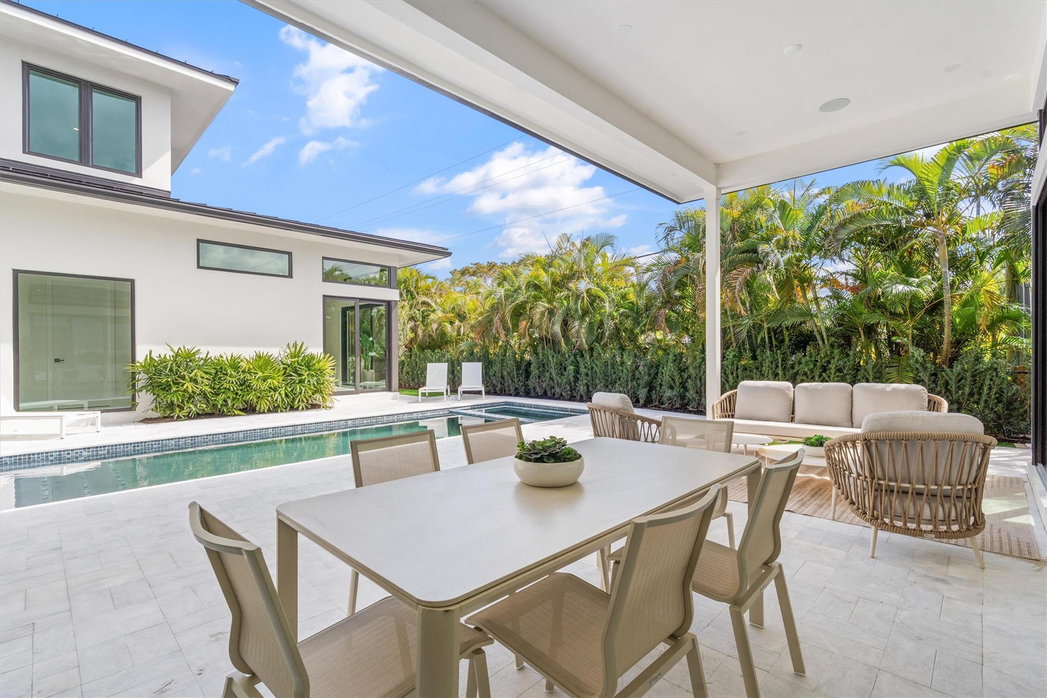 Coral Ridge - Residential