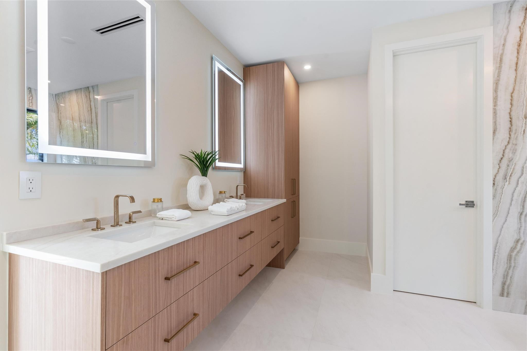 Coral Ridge - Residential