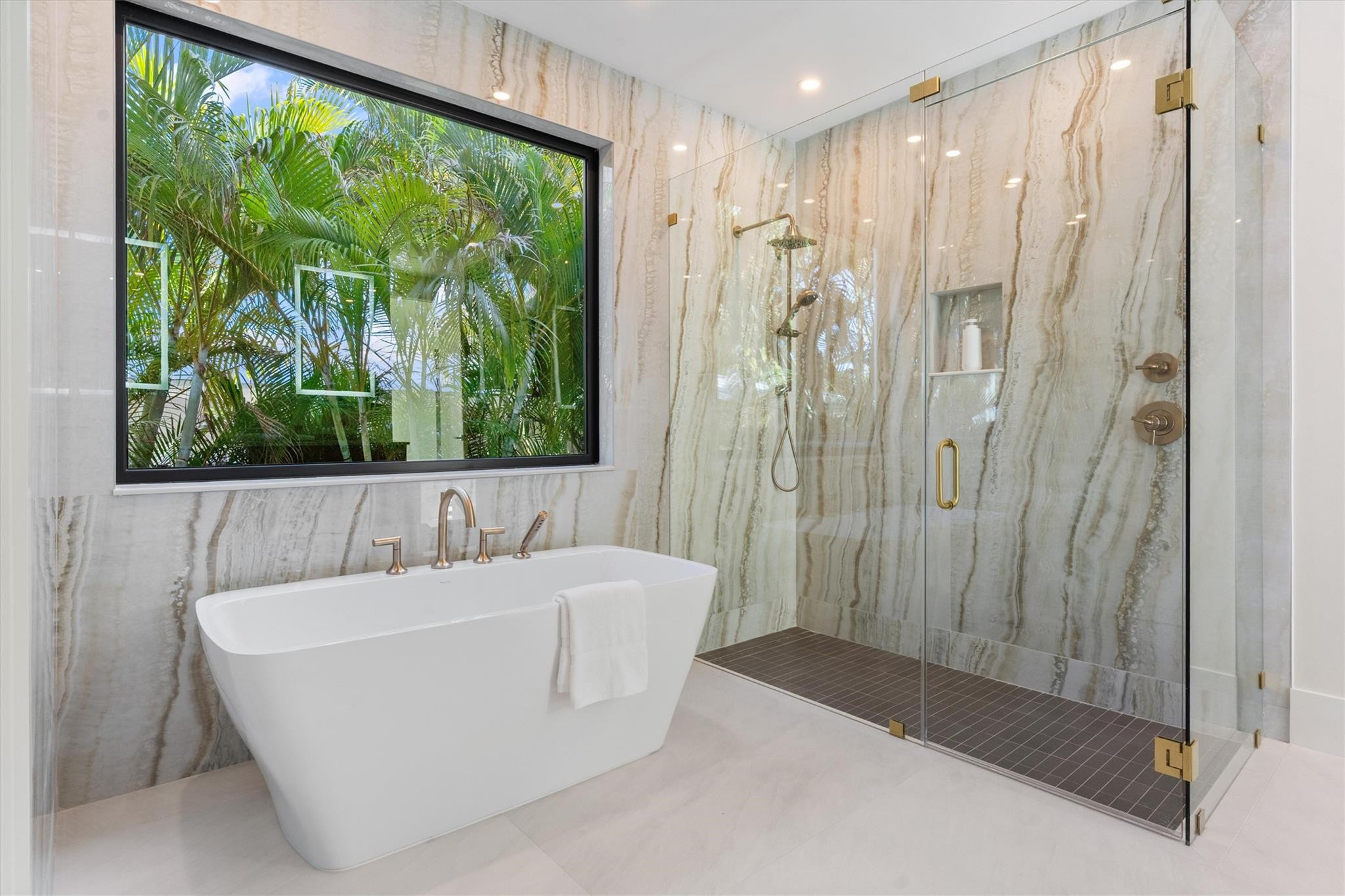 Coral Ridge - Residential