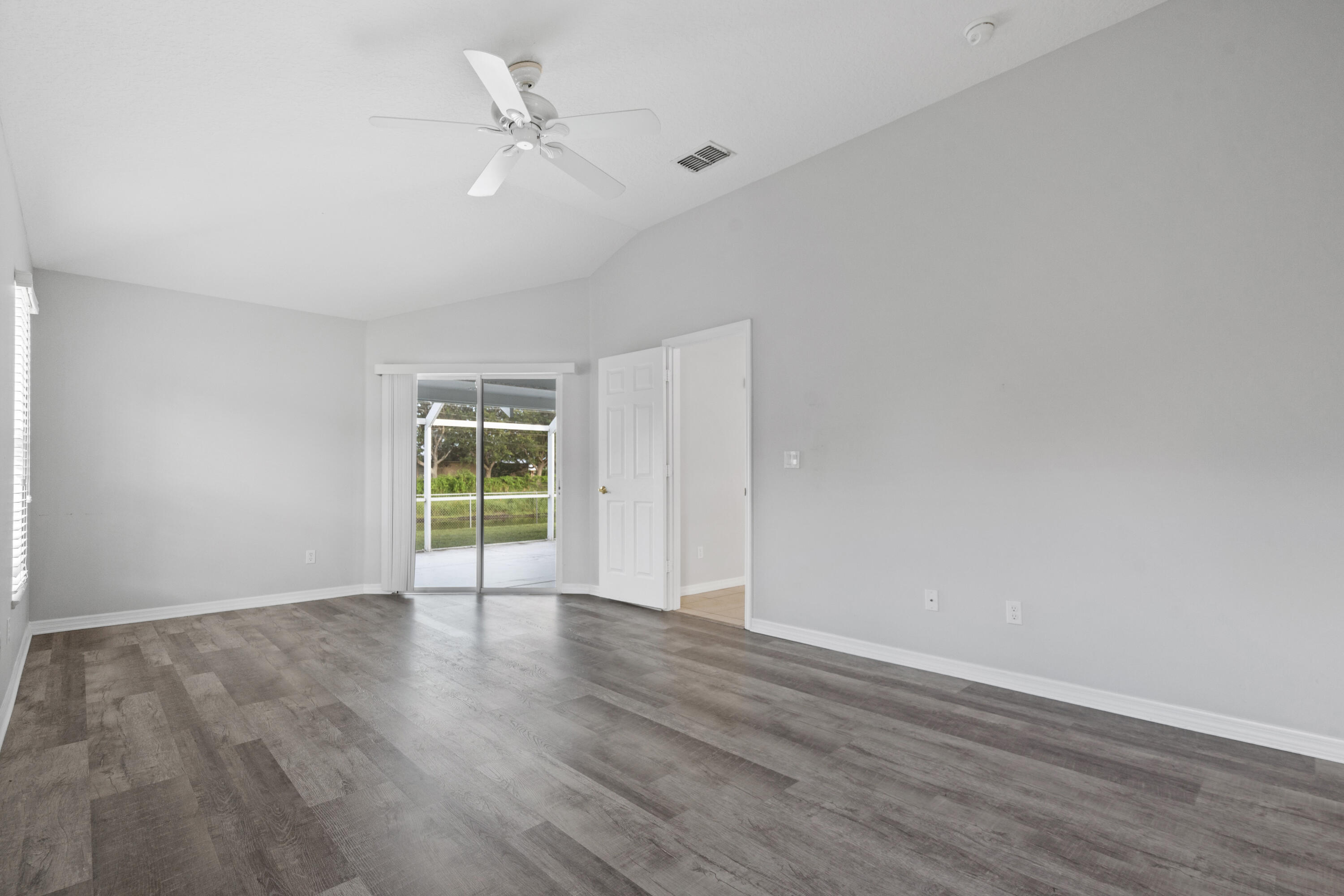 PORT ST LUCIE SECTION 40 - Residential