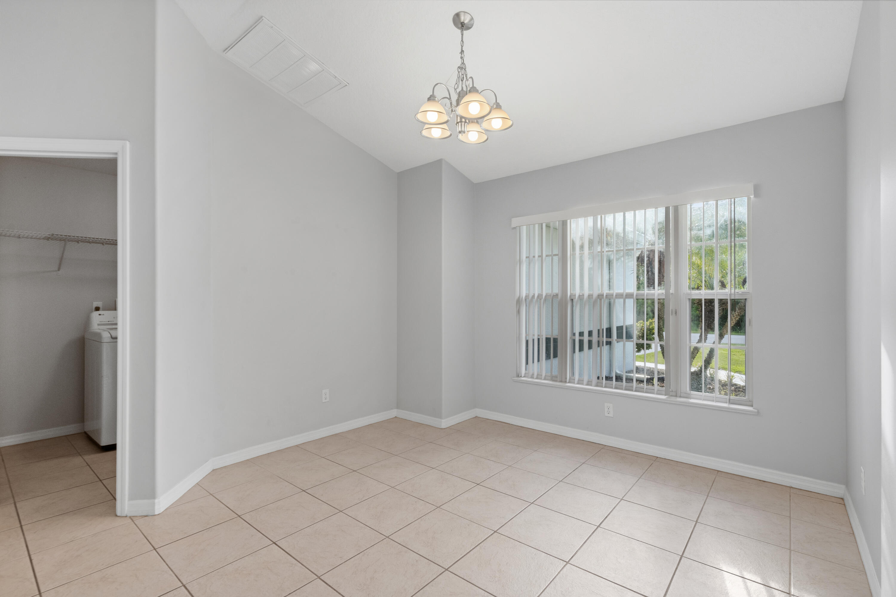 PORT ST LUCIE SECTION 40 - Residential