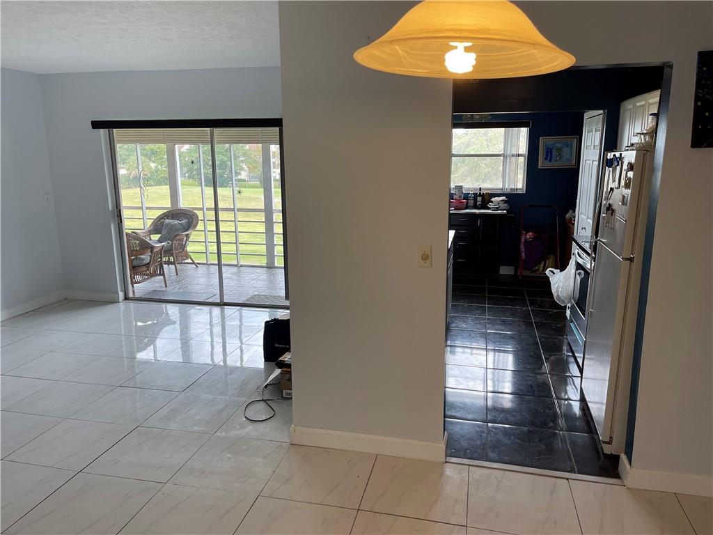 Canongate Condominium - Residential