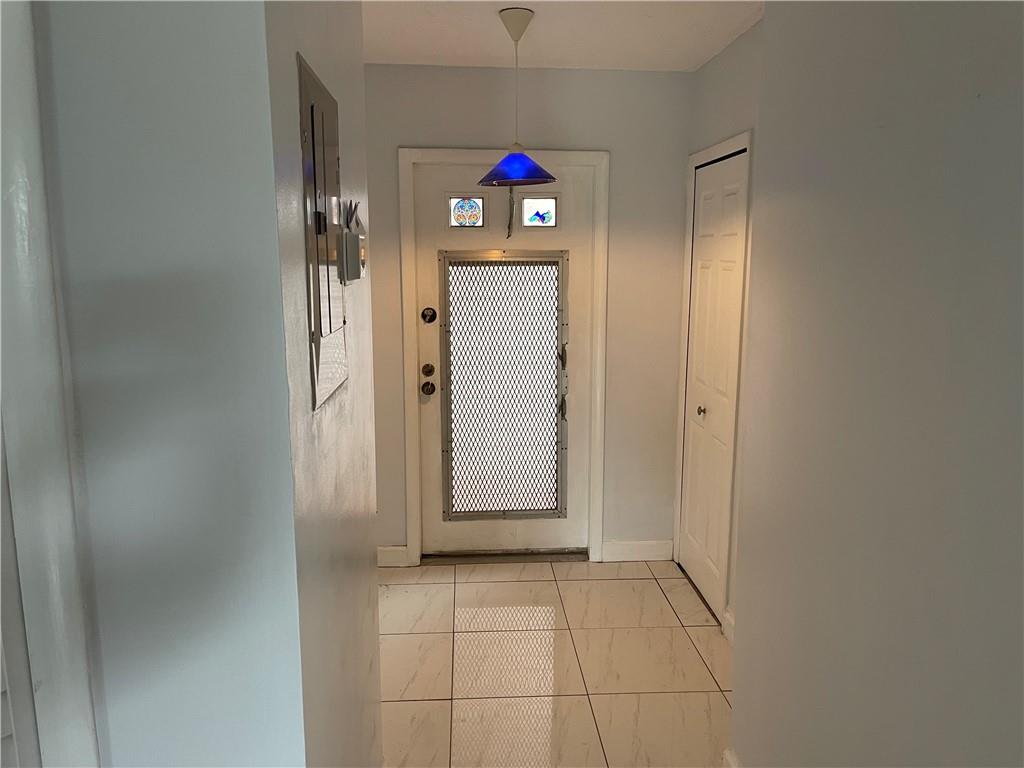 Canongate Condominium - Residential