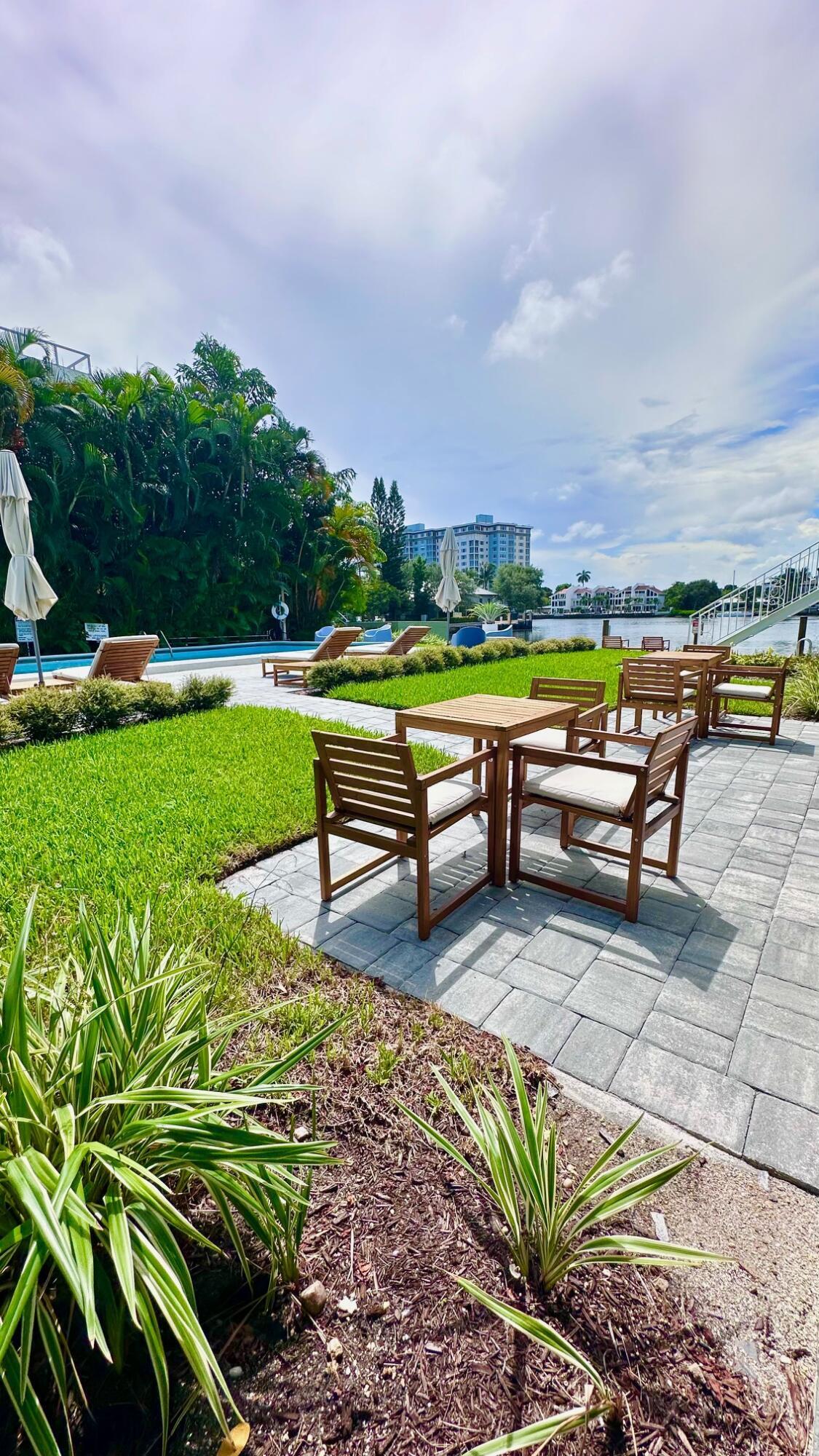 BALMORAL CONDO - Residential