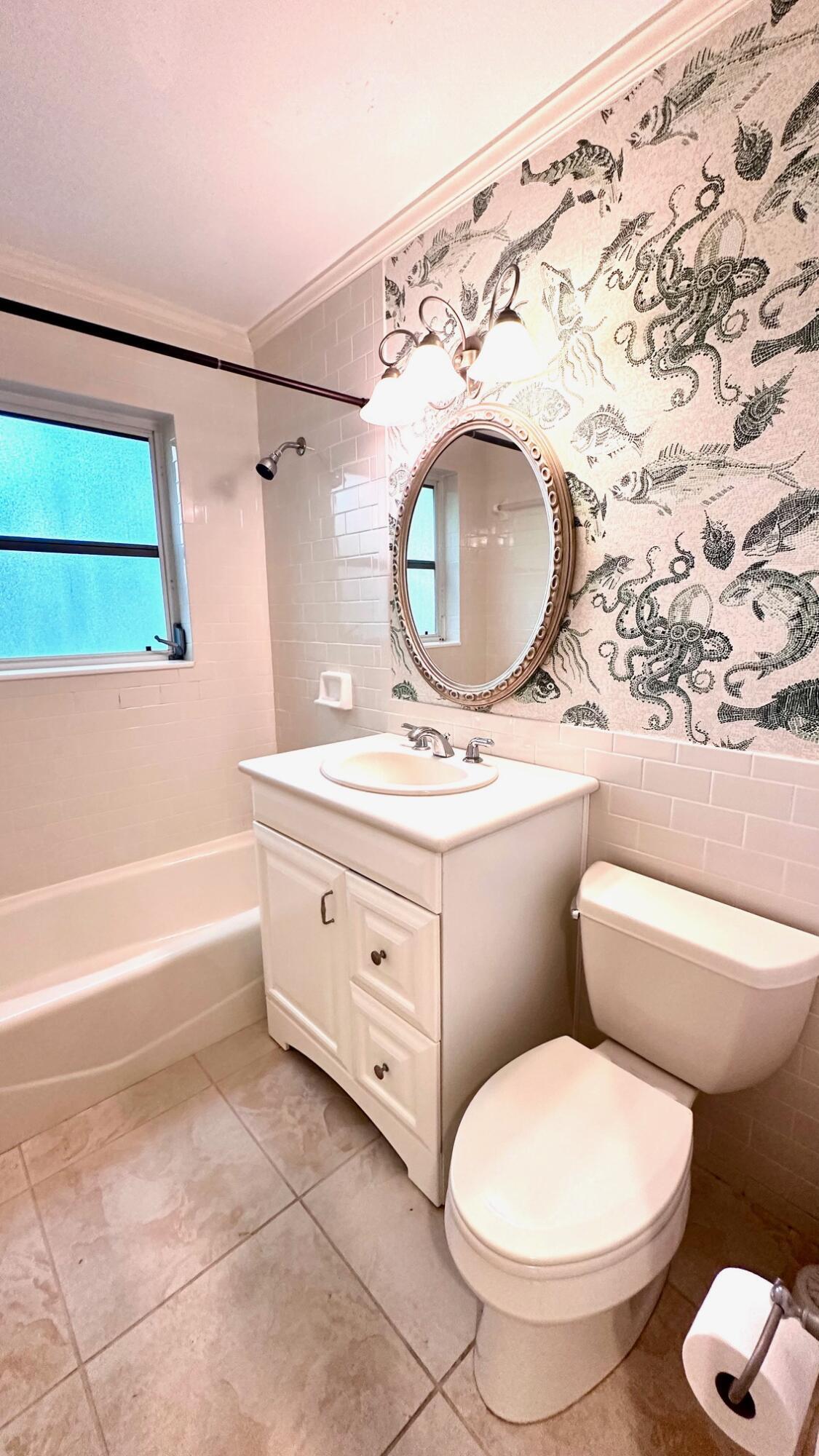 BALMORAL CONDO - Residential