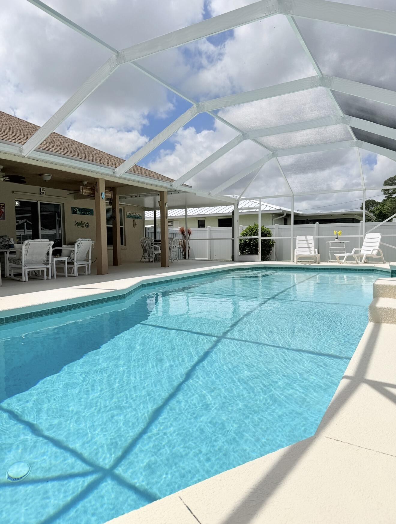 PORT ST LUCIE SECTION 27 - Residential