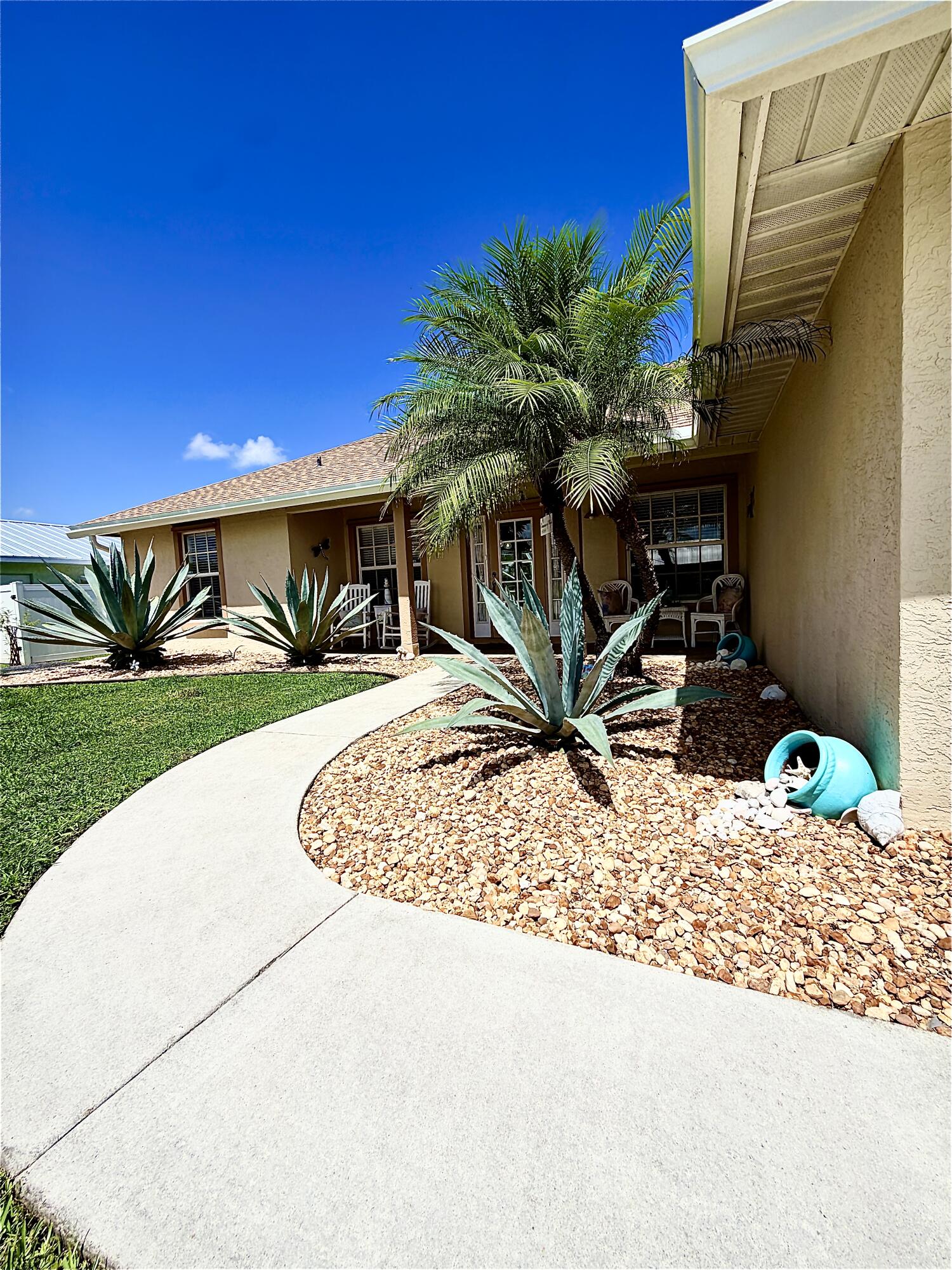PORT ST LUCIE SECTION 27 - Residential