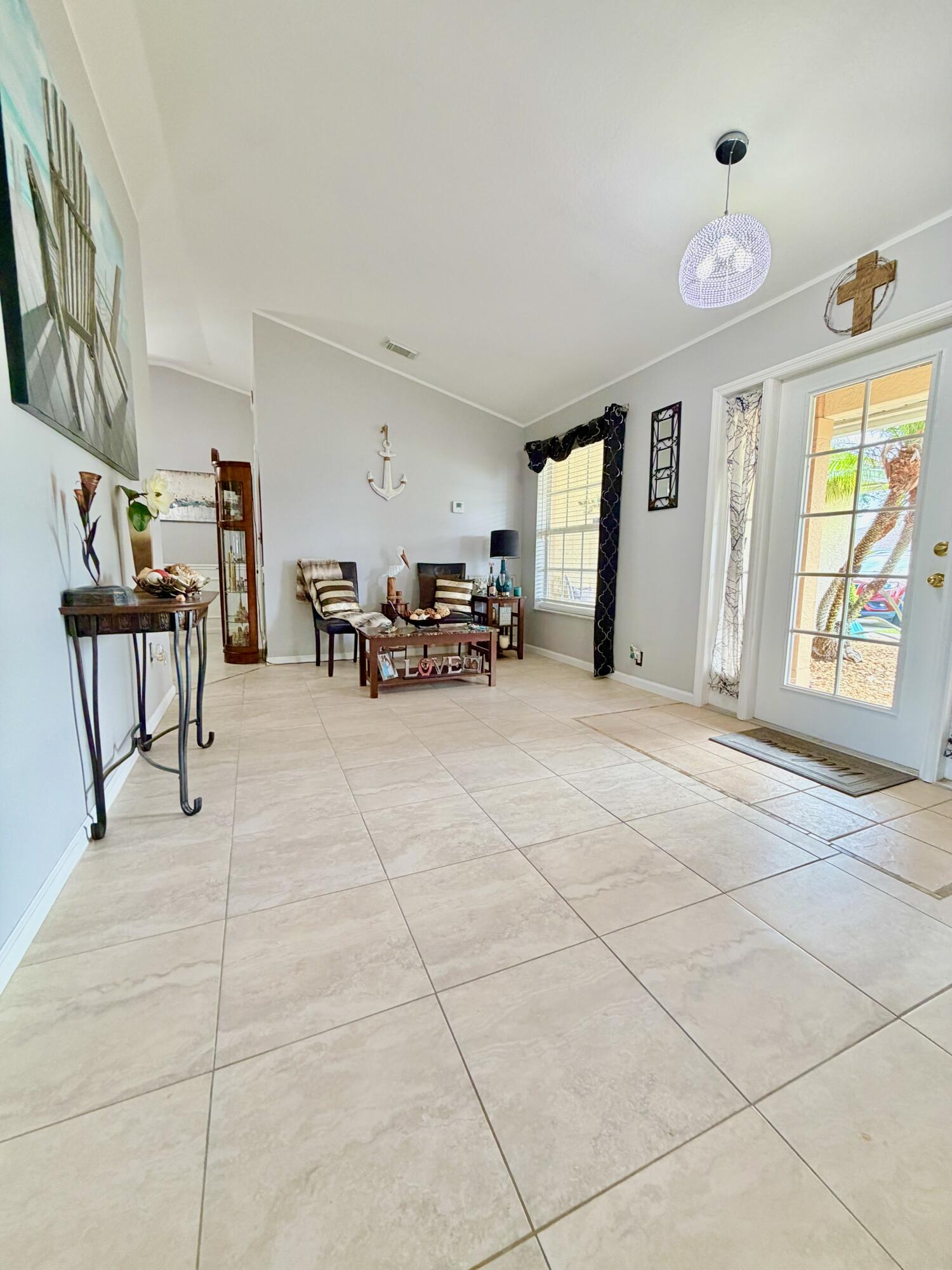 PORT ST LUCIE SECTION 27 - Residential
