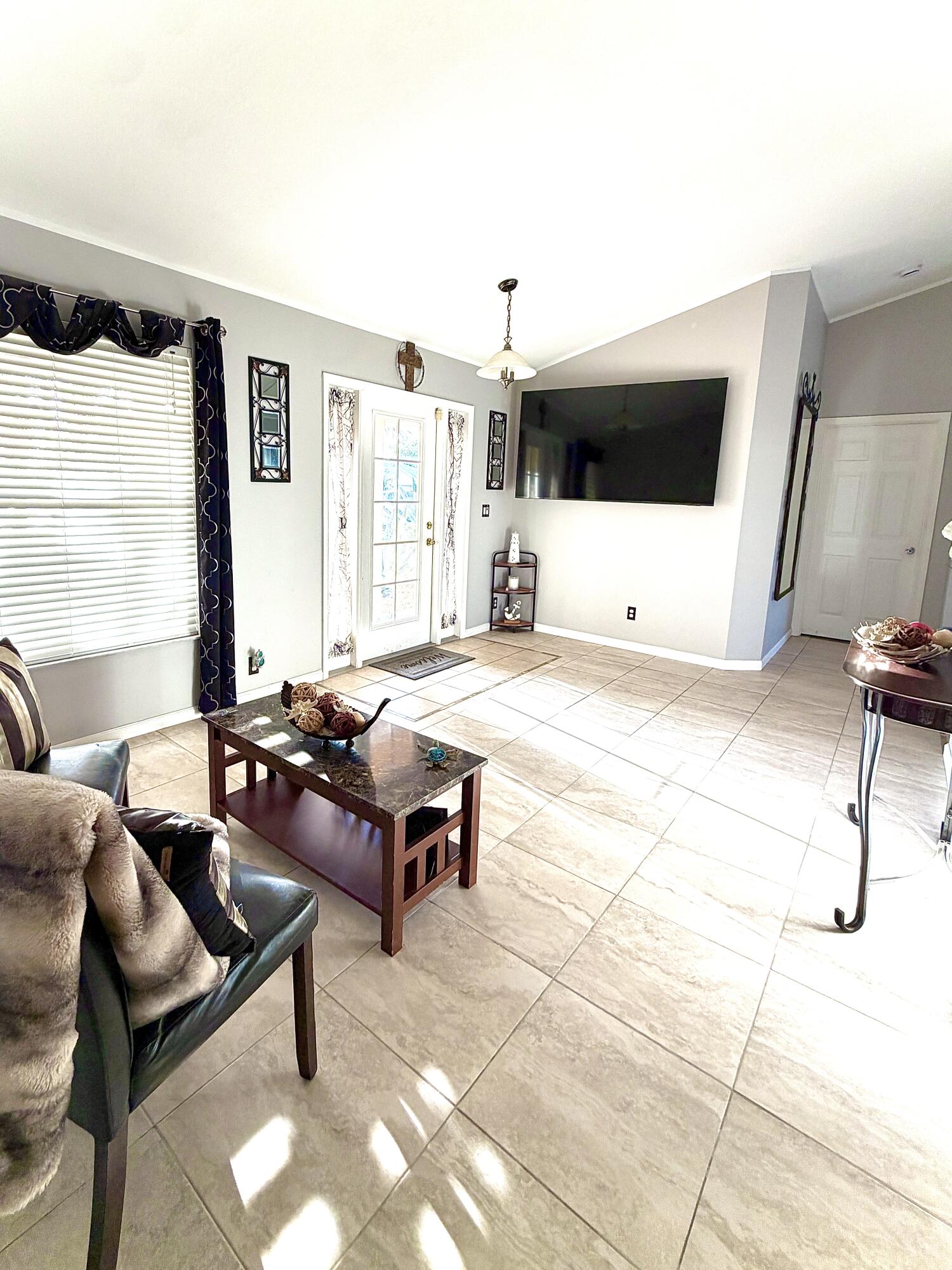 PORT ST LUCIE SECTION 27 - Residential