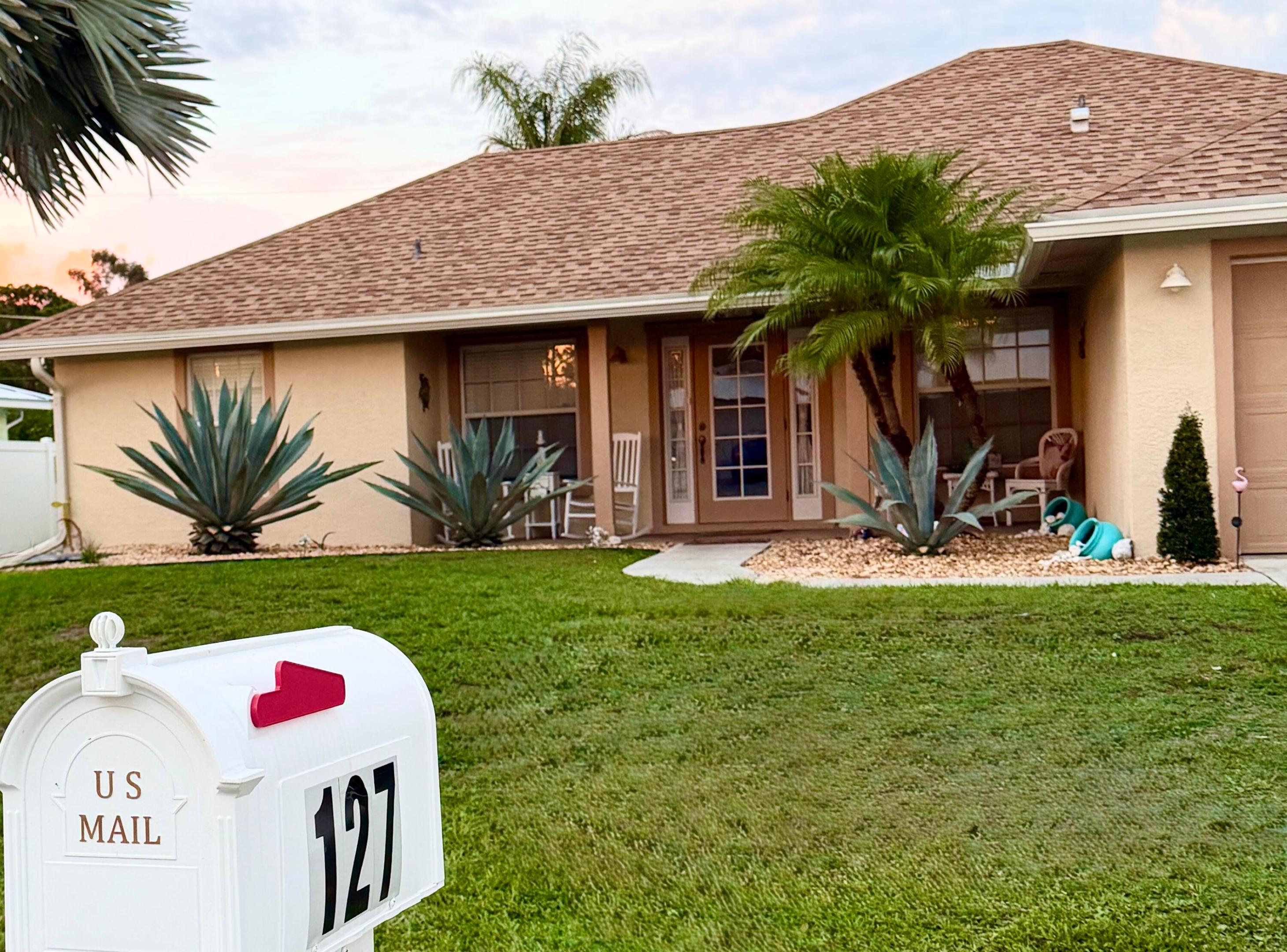 PORT ST LUCIE SECTION 27 - Residential