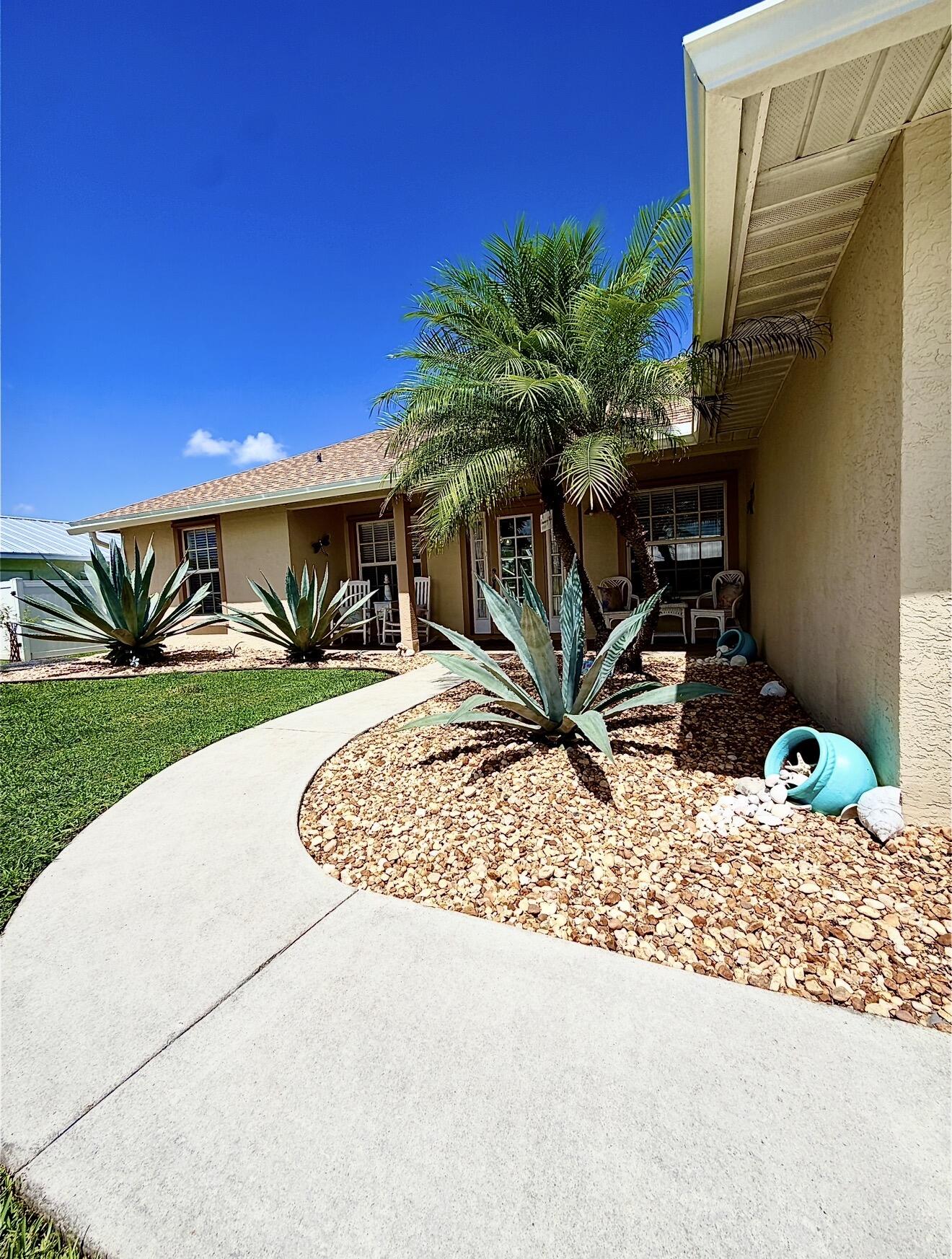 PORT ST LUCIE SECTION 27 - Residential