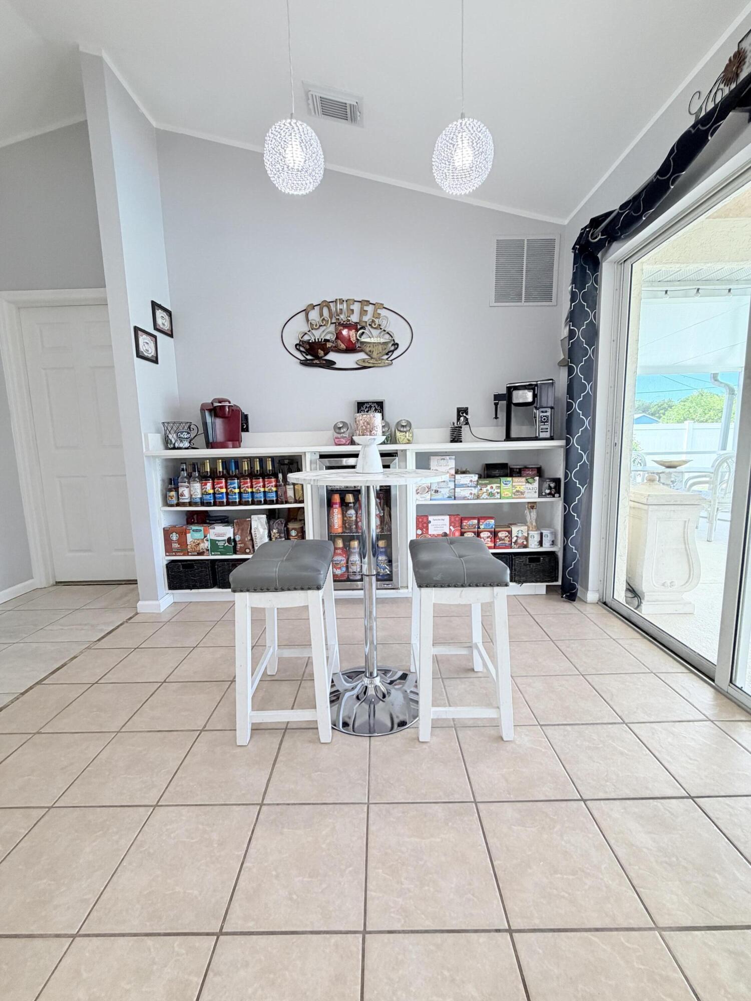 PORT ST LUCIE SECTION 27 - Residential