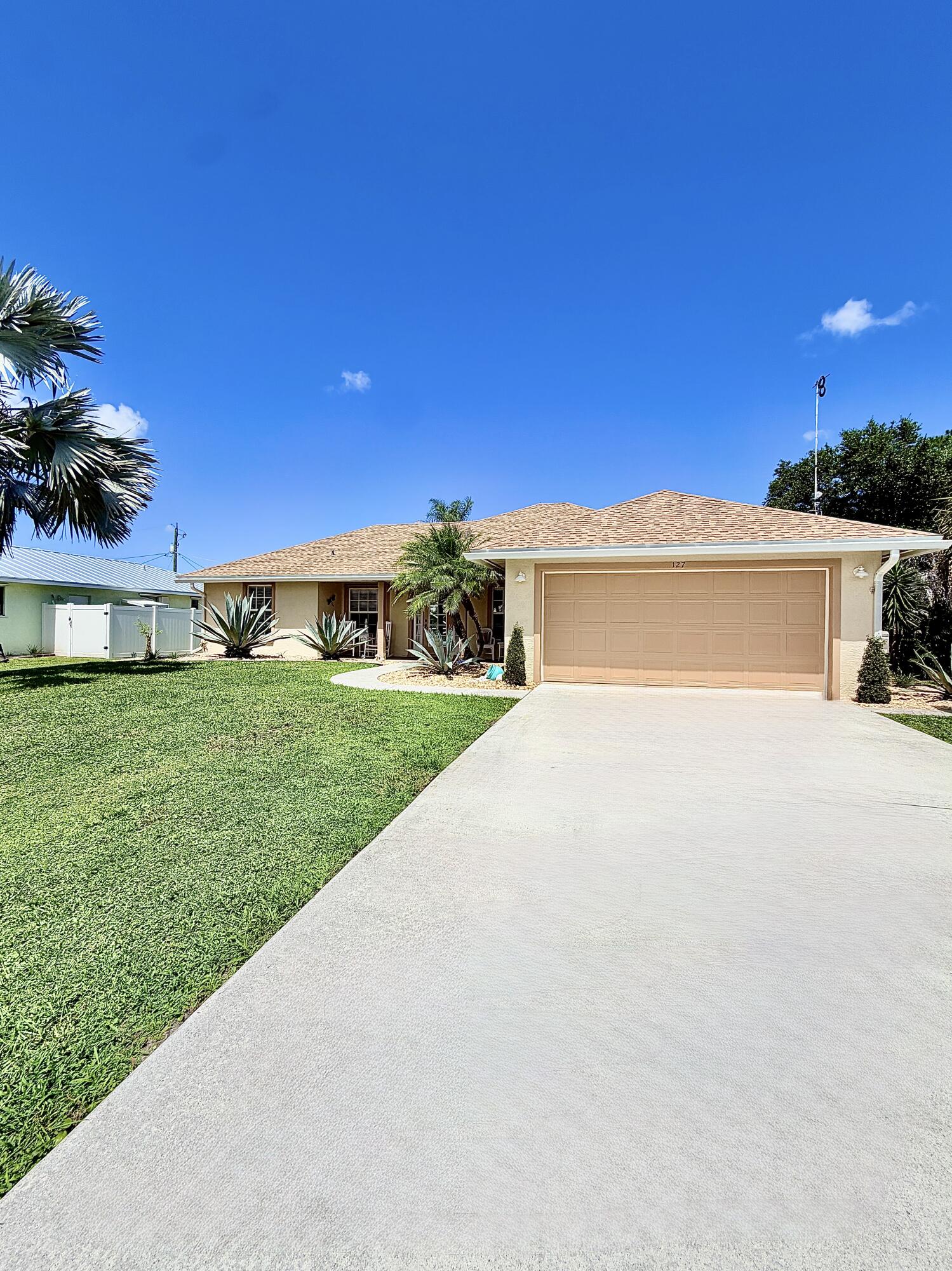 PORT ST LUCIE SECTION 27 - Residential