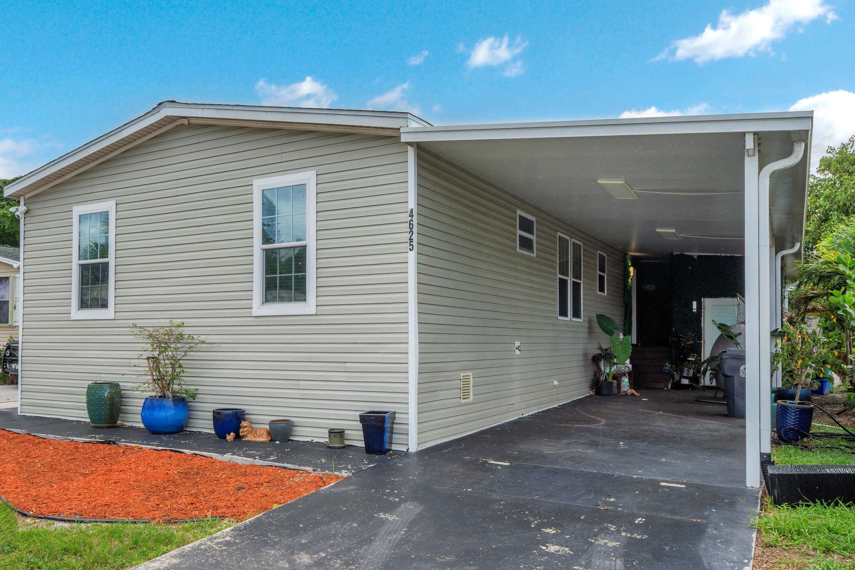 Lake Worth Village - Residential