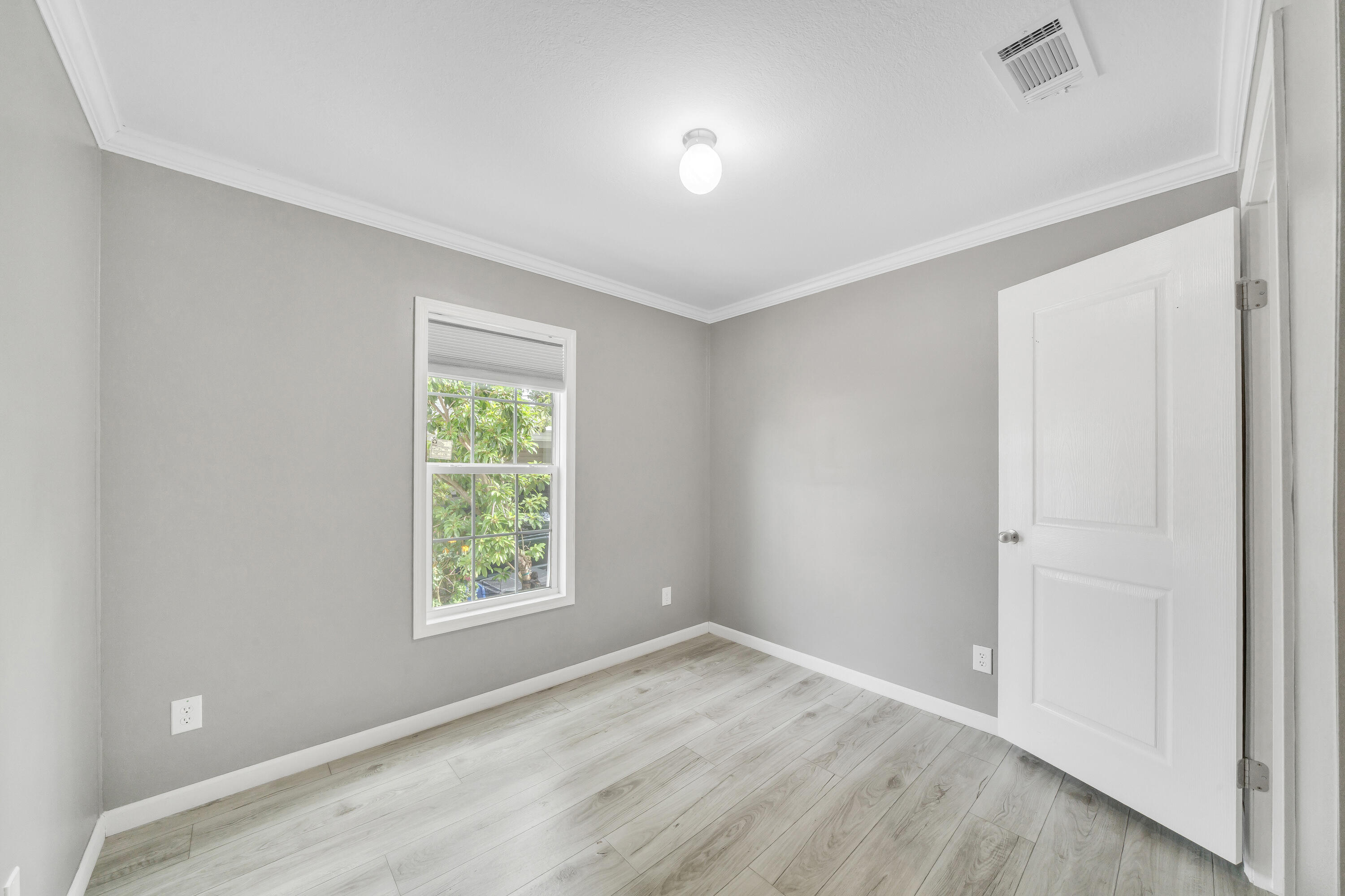 Lake Worth Village - Residential
