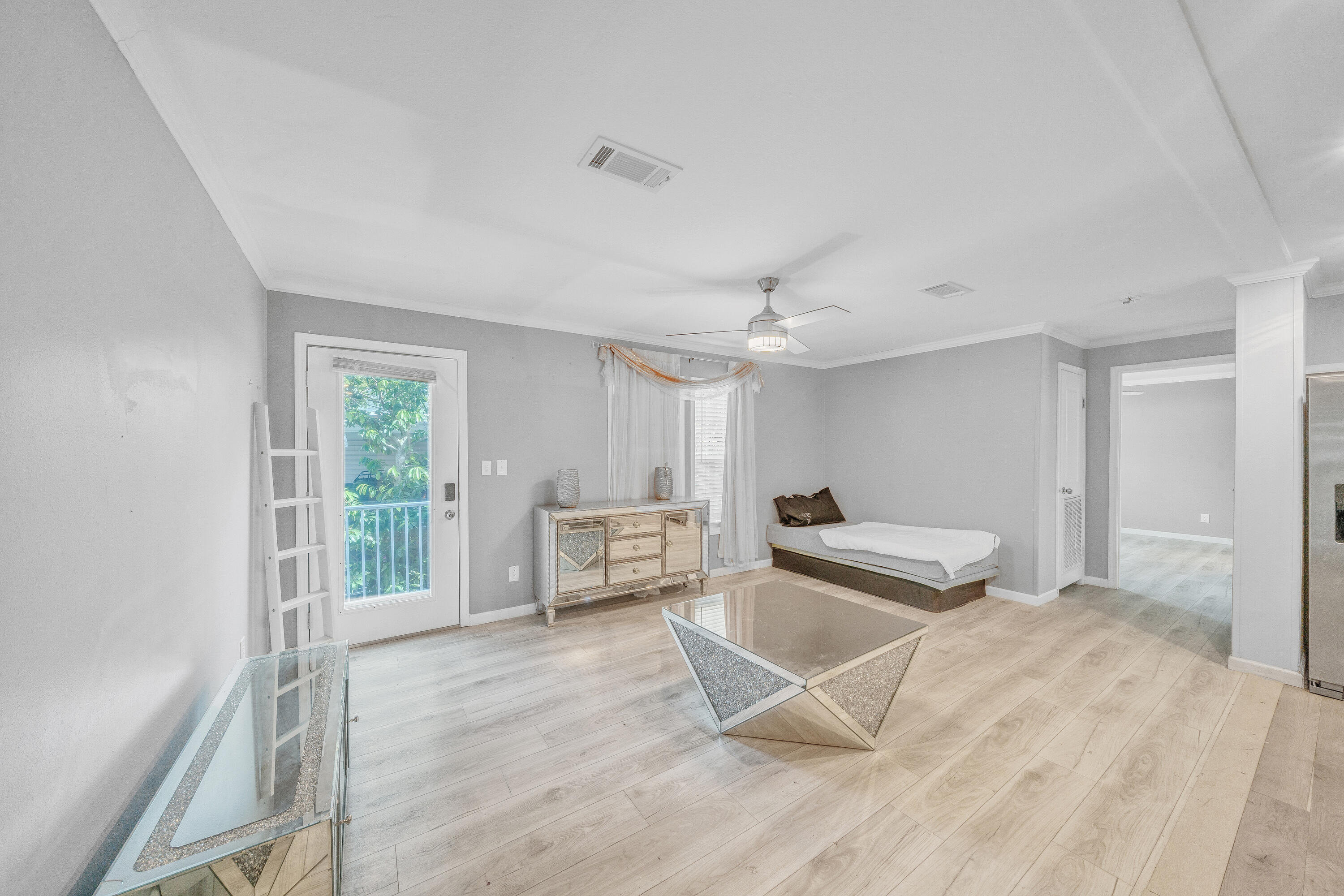 Lake Worth Village - Residential