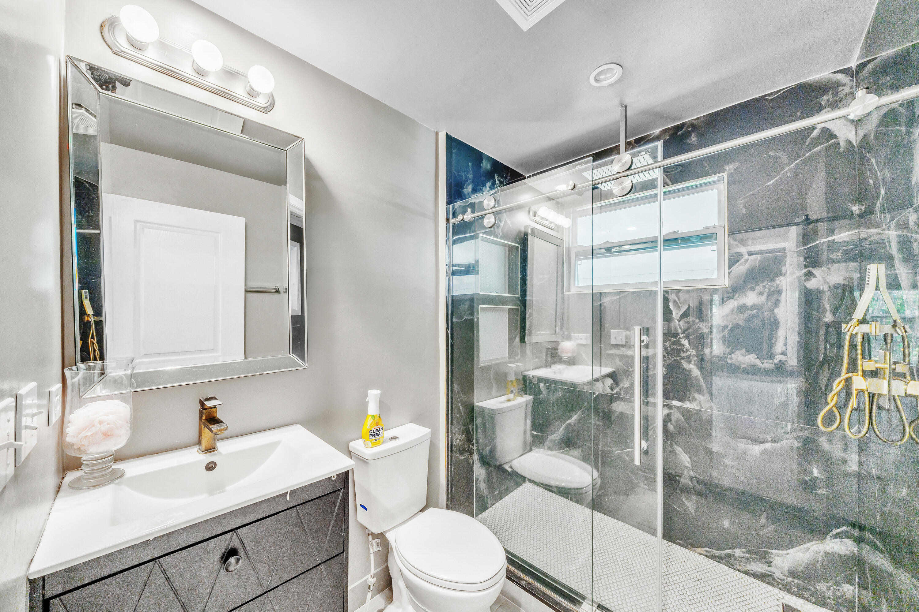 Lake Worth Village - Residential
