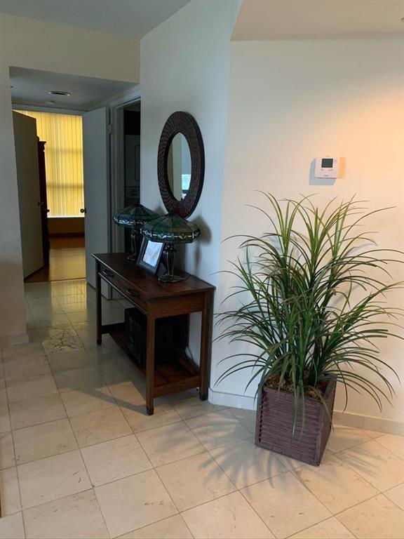 MYSTIC POINTE TOWER 600 CONDO - Residential Lease