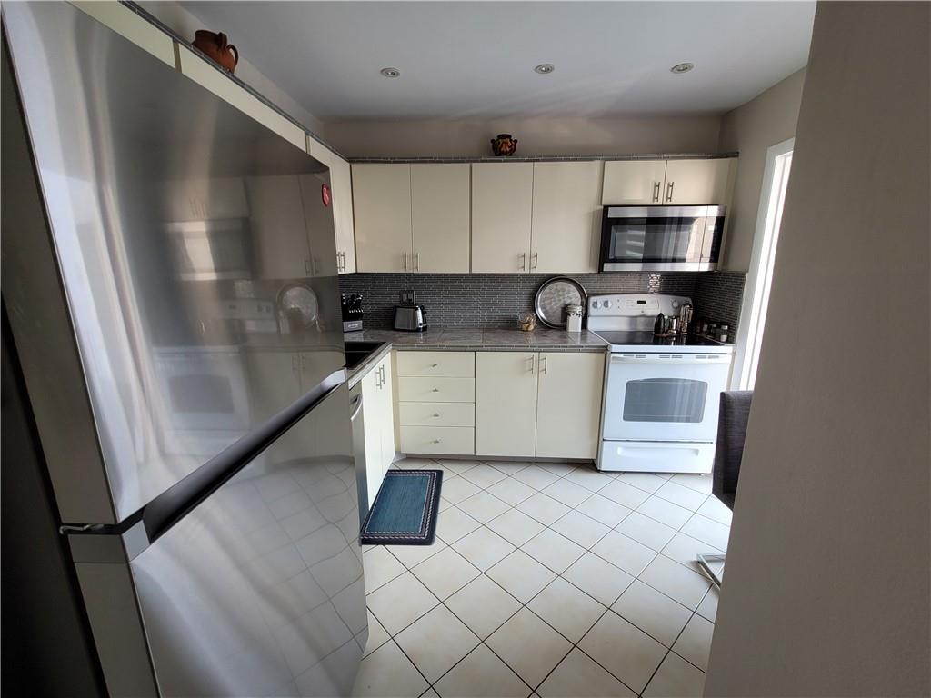 Garnet condo - Residential