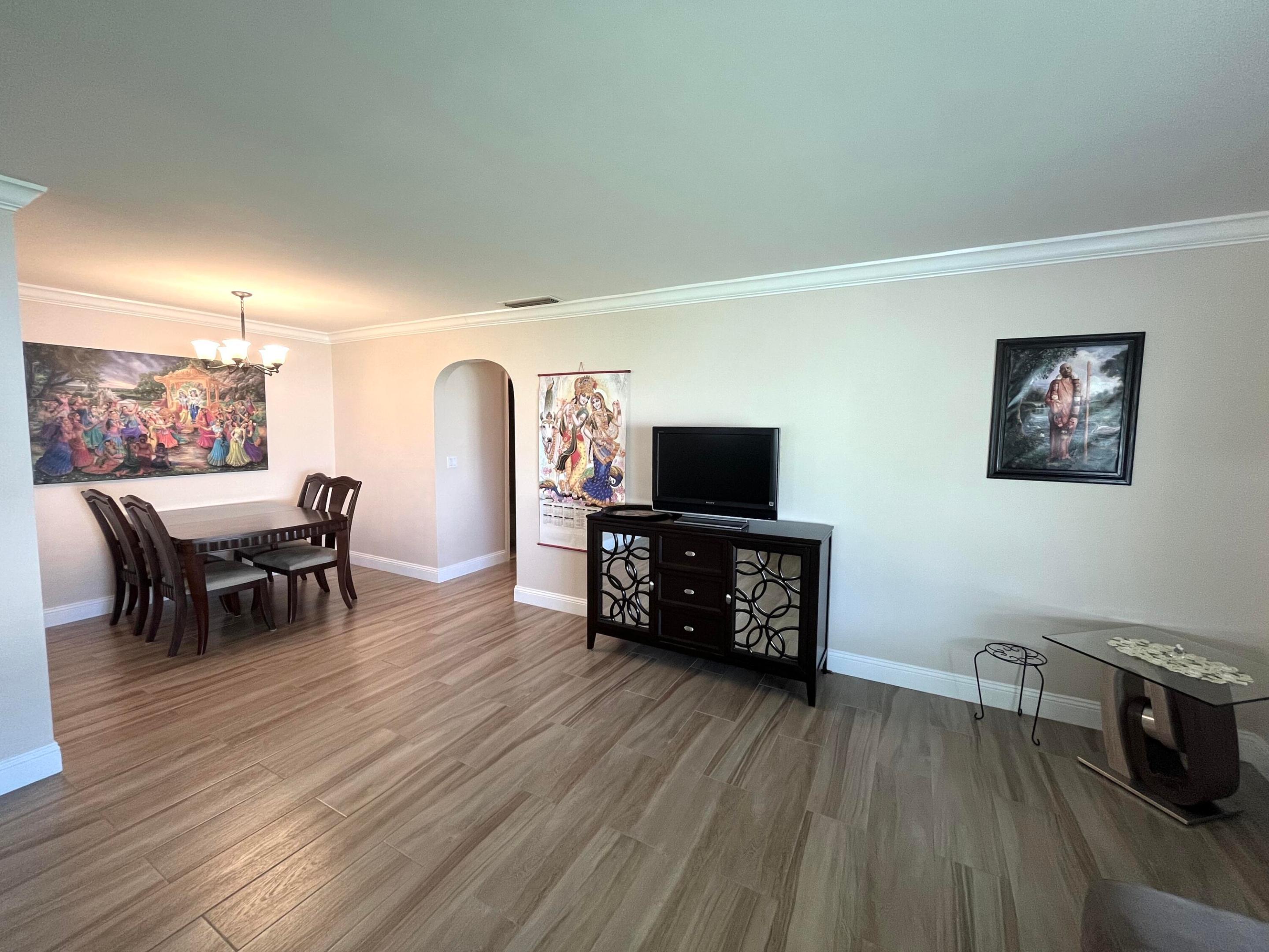 HIGH POINT WEST CONDOMINIUM NO 2 - Residential
