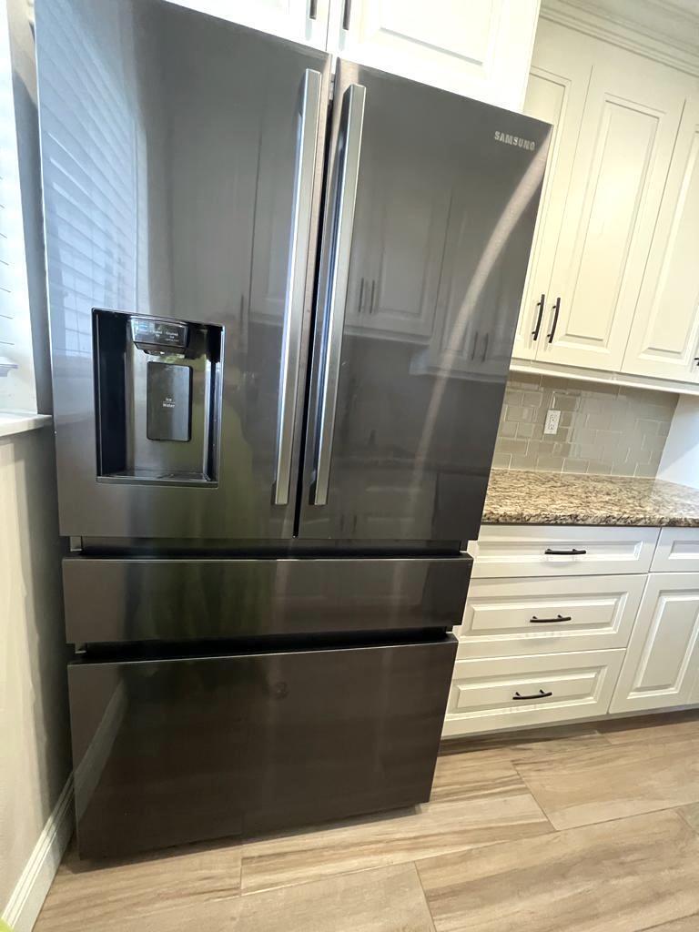 HIGH POINT WEST CONDOMINIUM NO 2 - Residential