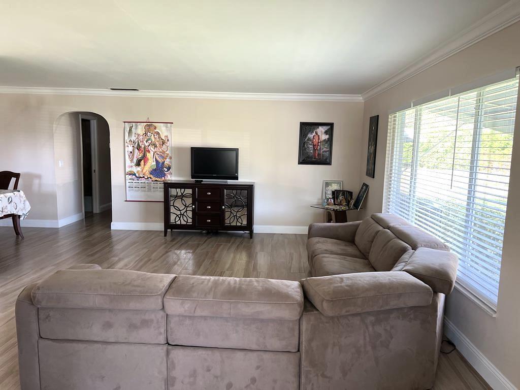 HIGH POINT WEST CONDOMINIUM NO 2 - Residential