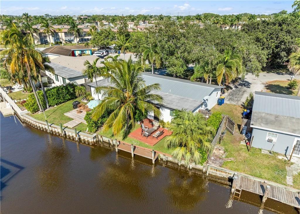 FISHERMANS HIDEAWAY SECTION ONE - Residential