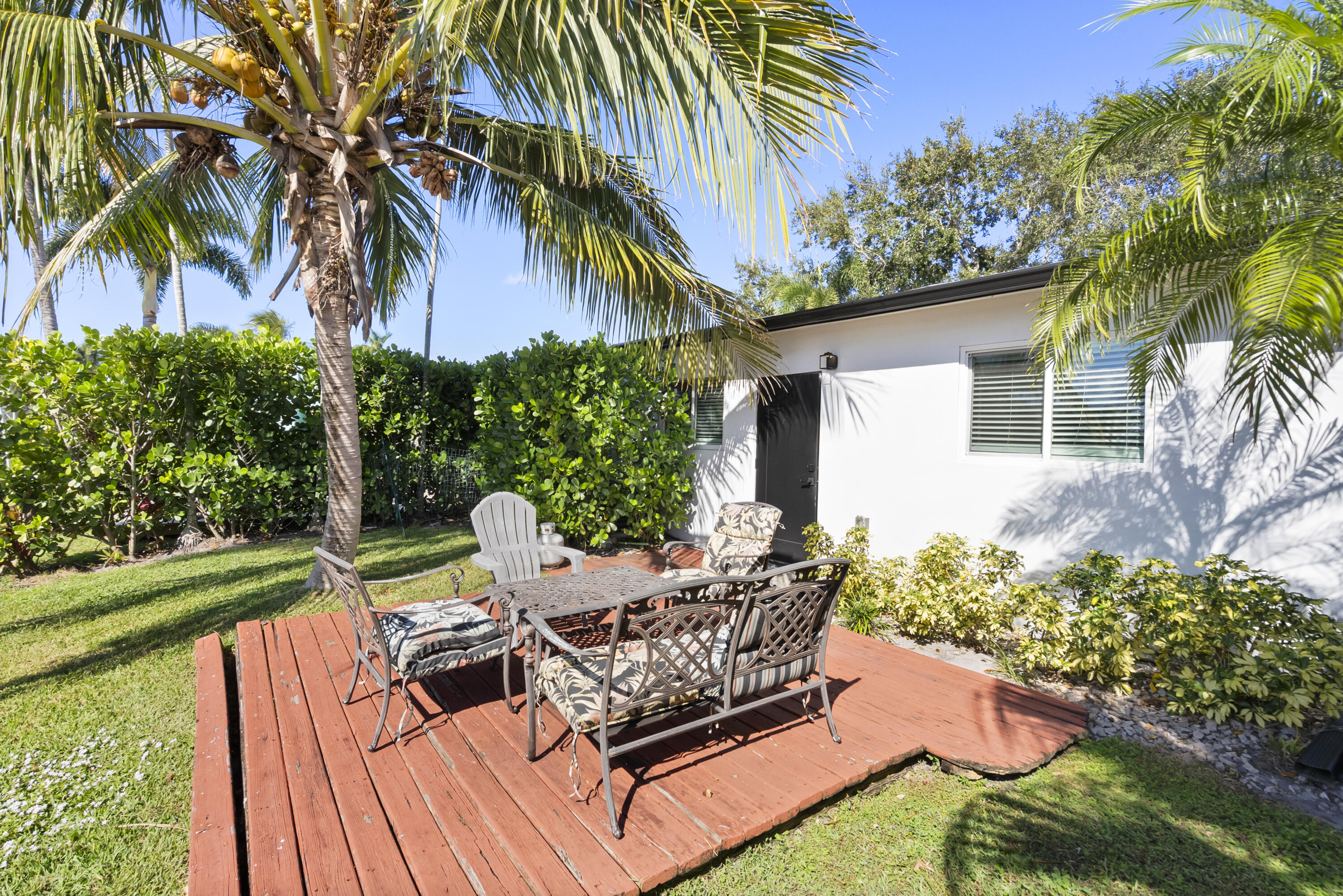 FISHERMANS HIDEAWAY SECTION ONE - Residential
