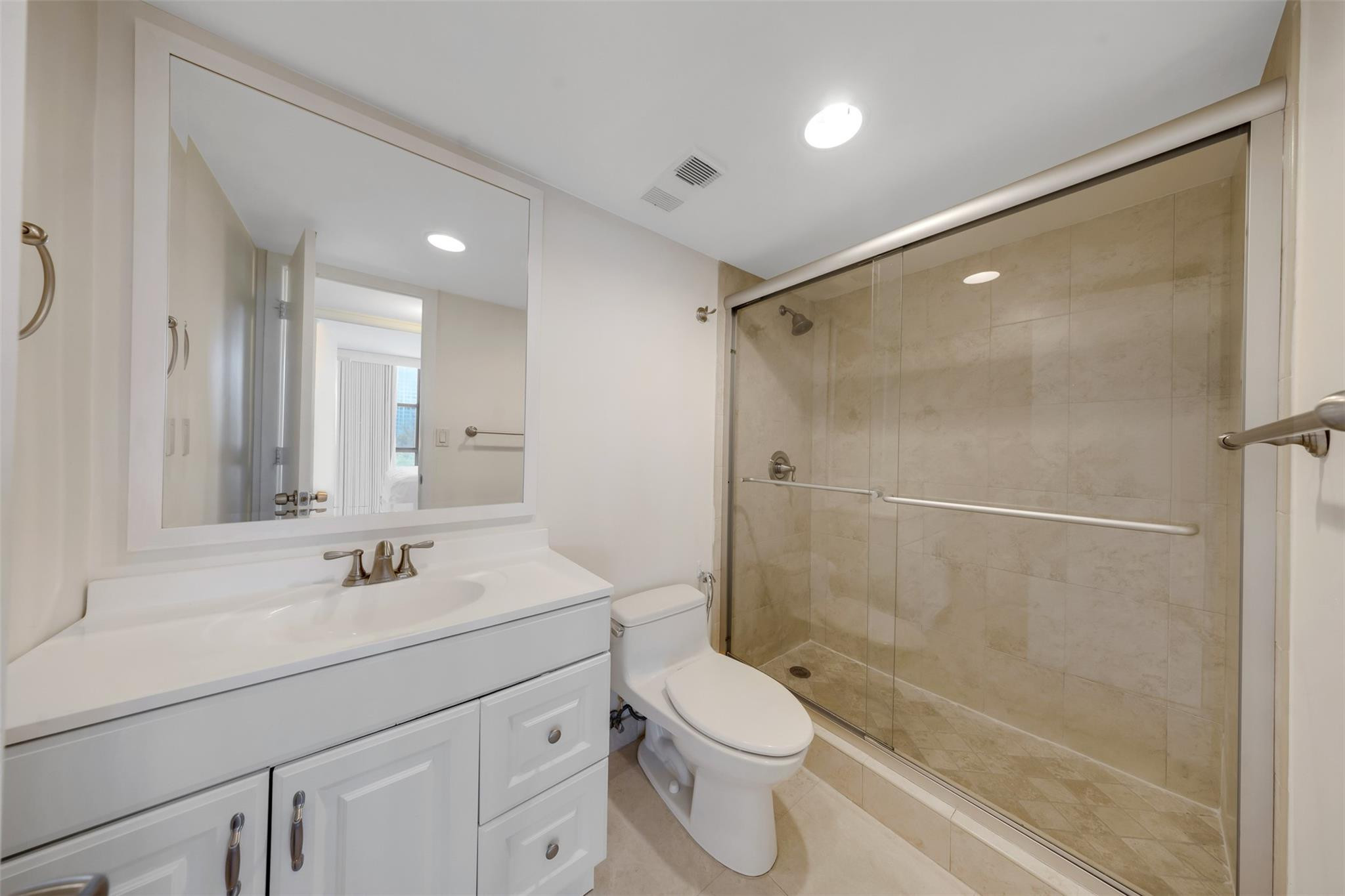 TOWER AT BISCAYNE COVE CONDO - Residential