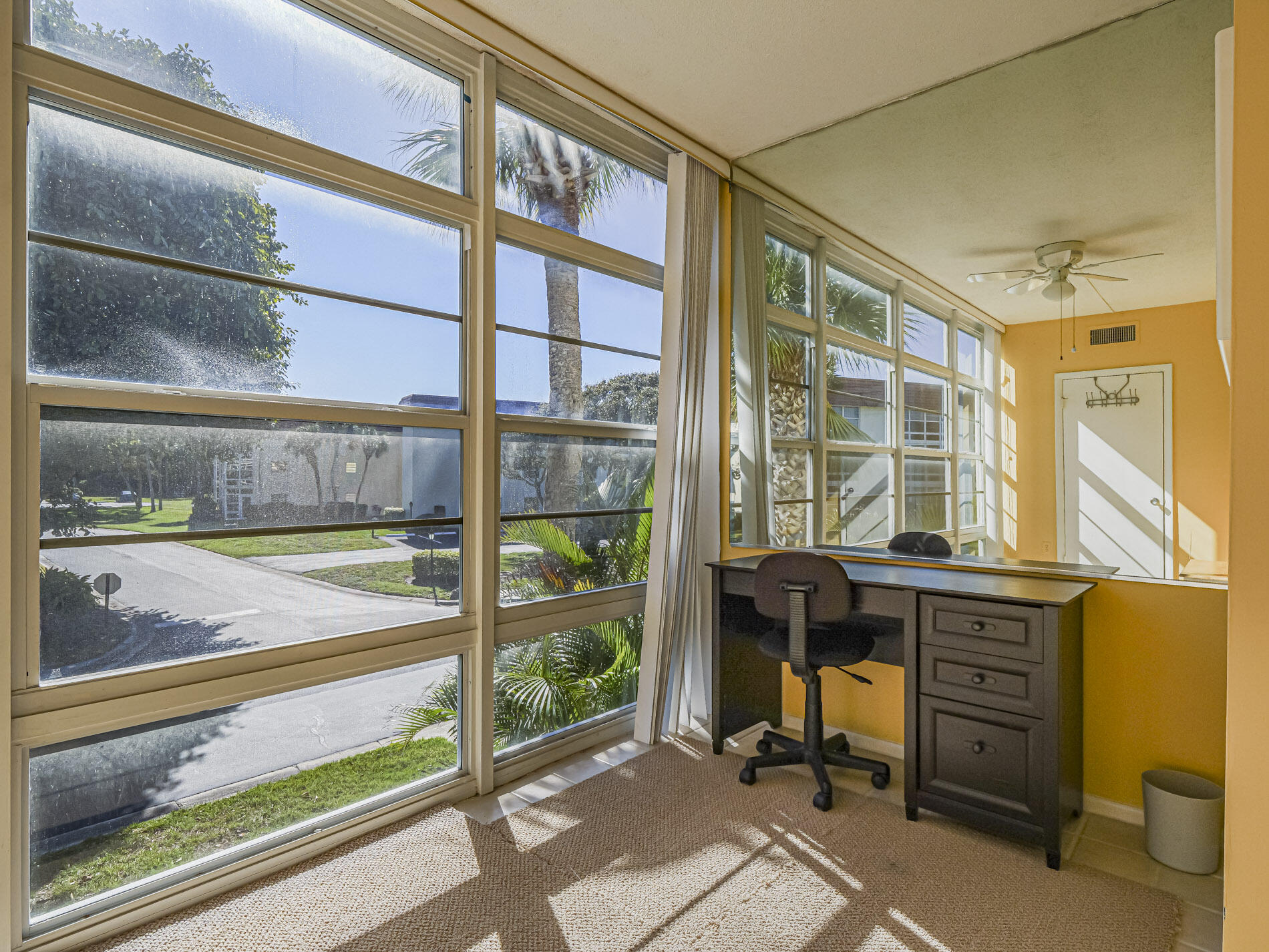 Vista Del Mar - Residential
