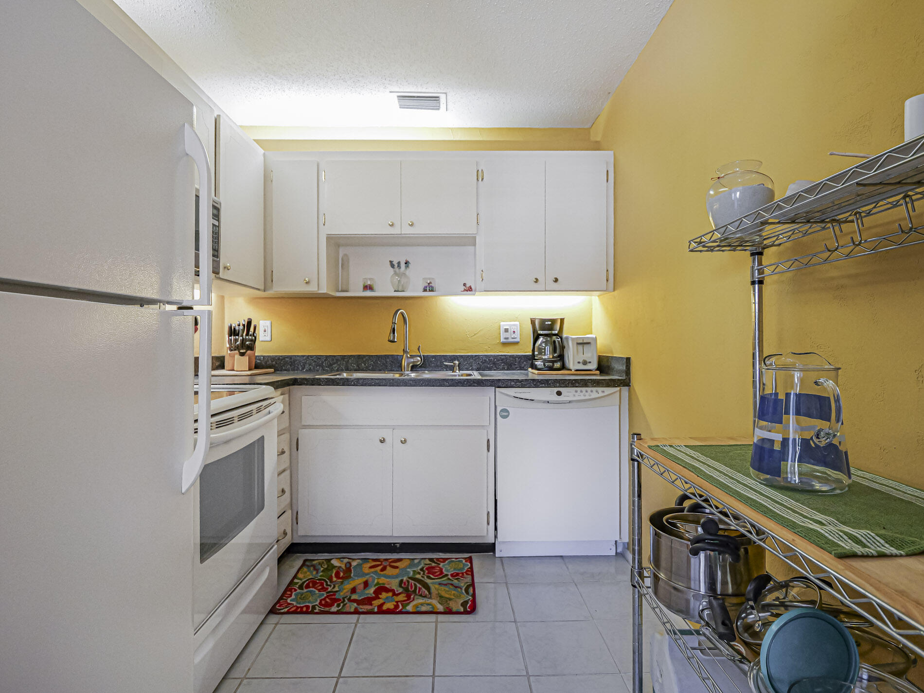 Vista Del Mar - Residential