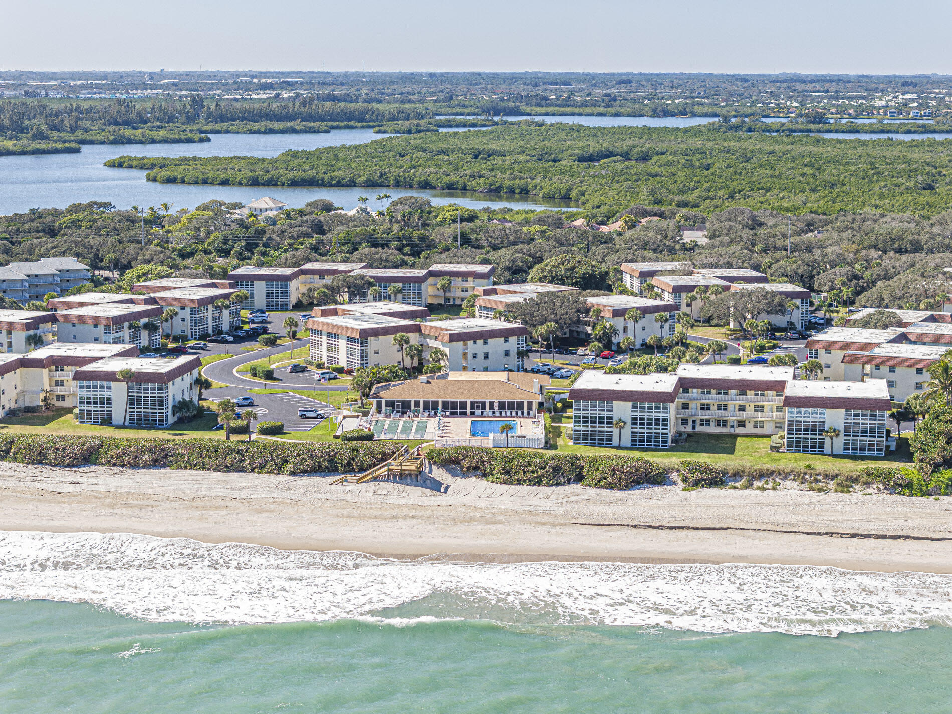 Vista Del Mar - Residential